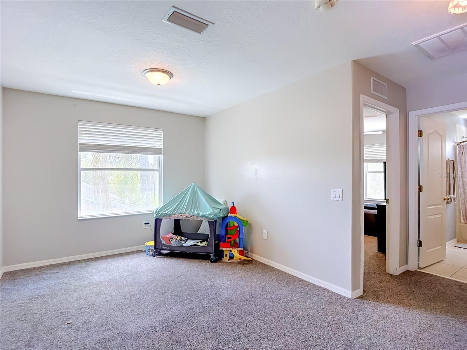 4129 TARKINGTON DR — photo 26