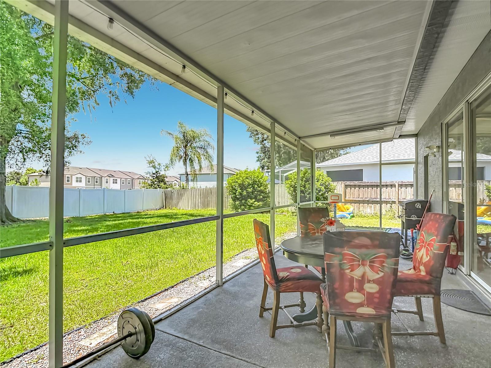 4129 TARKINGTON DR — photo 56