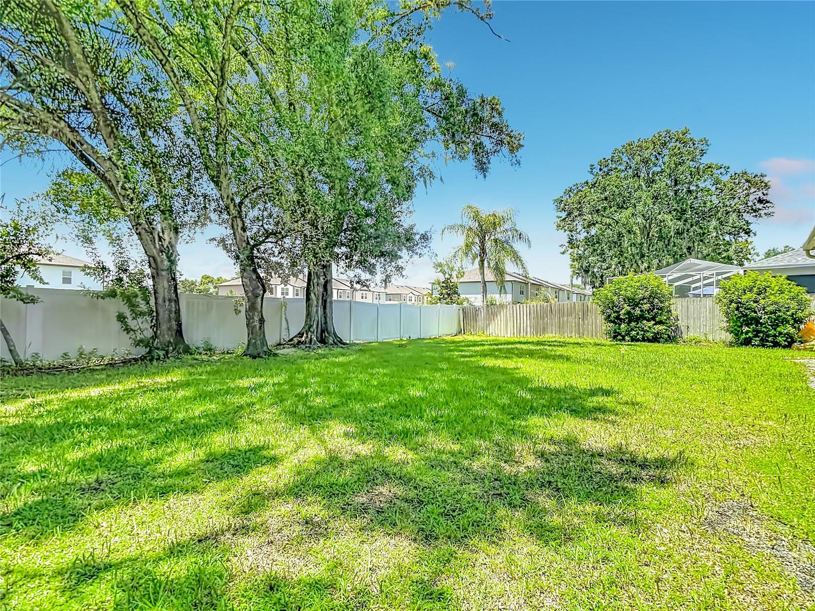 4129 TARKINGTON DR — photo 59