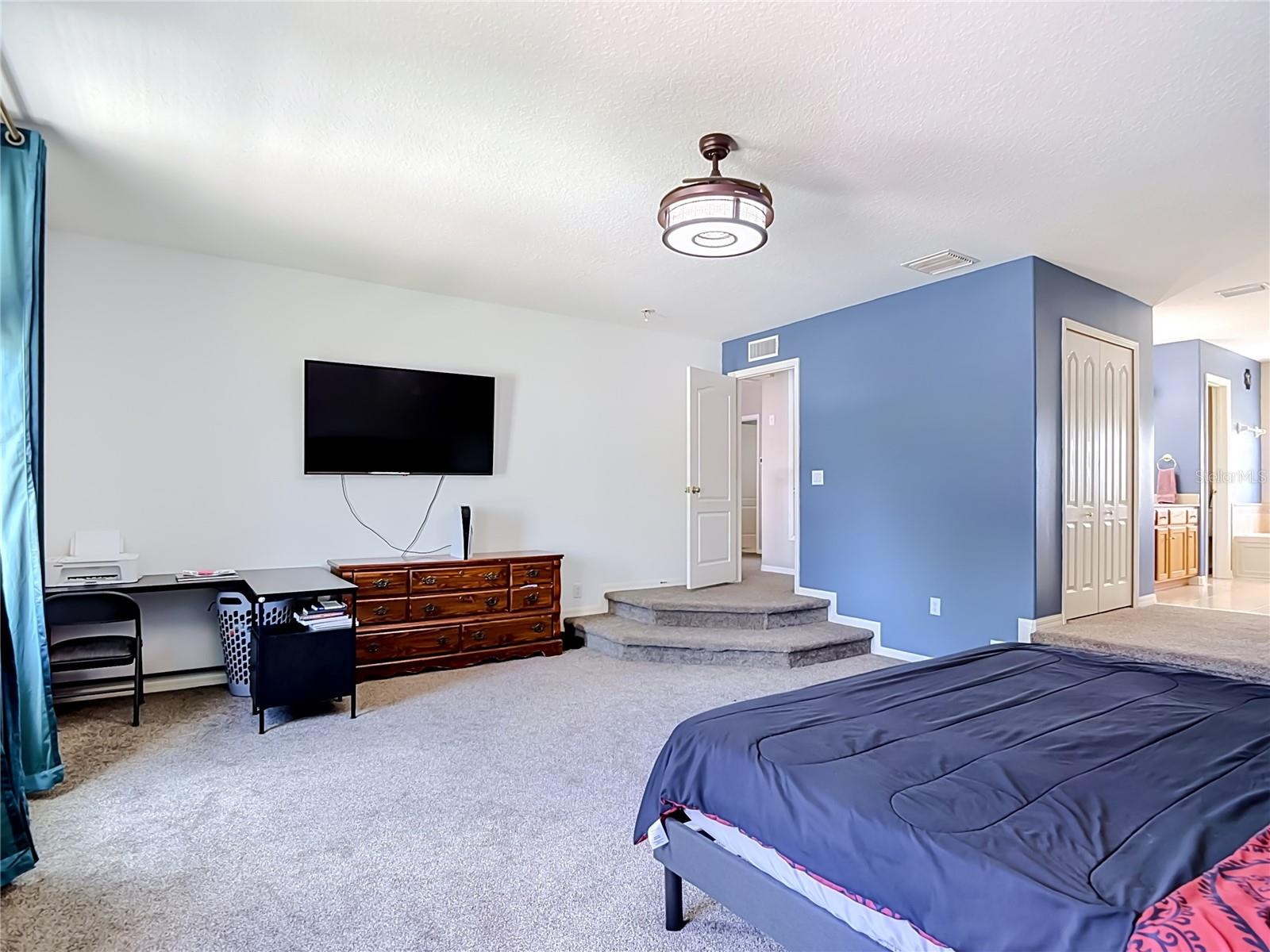 4129 TARKINGTON DR — photo 32
