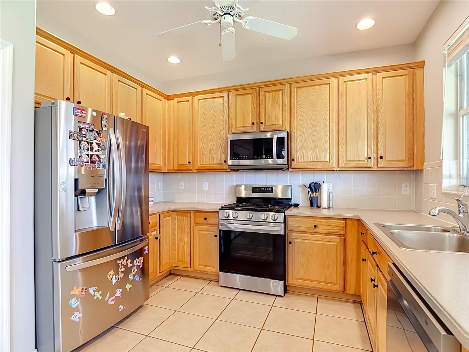 4129 TARKINGTON DR — photo 14