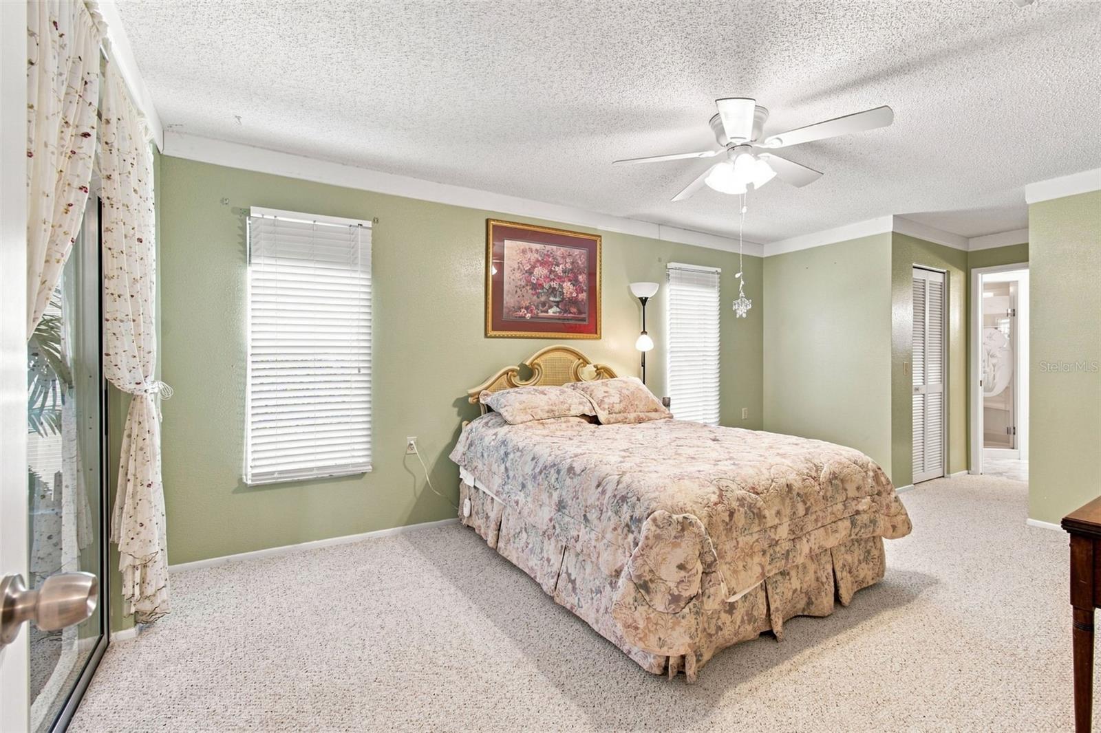 9902 SAINT JOSEPH CT — photo 18