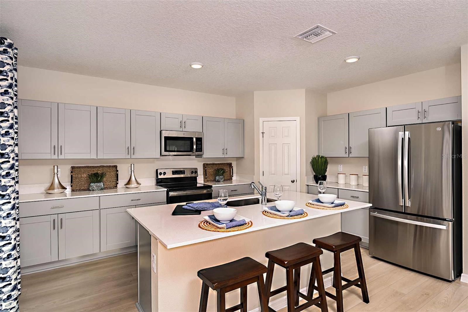 15201 MAUDE LANDING LOOP — photo 7