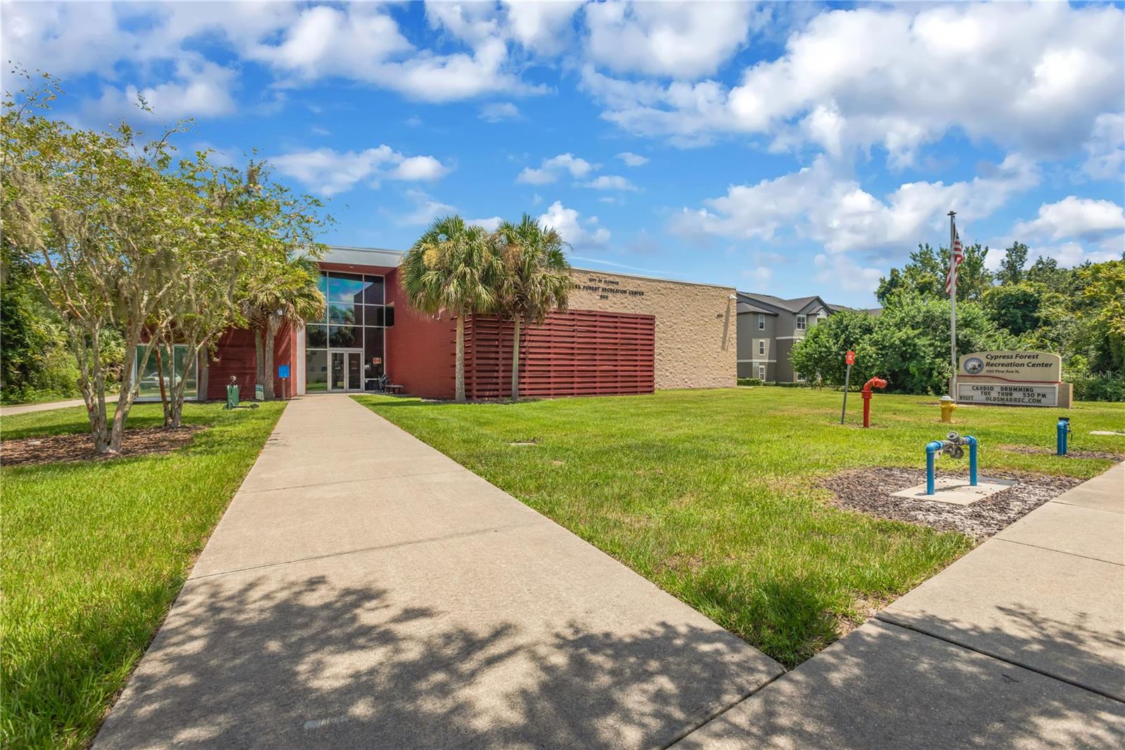 819 JACARANDA DR — photo 31