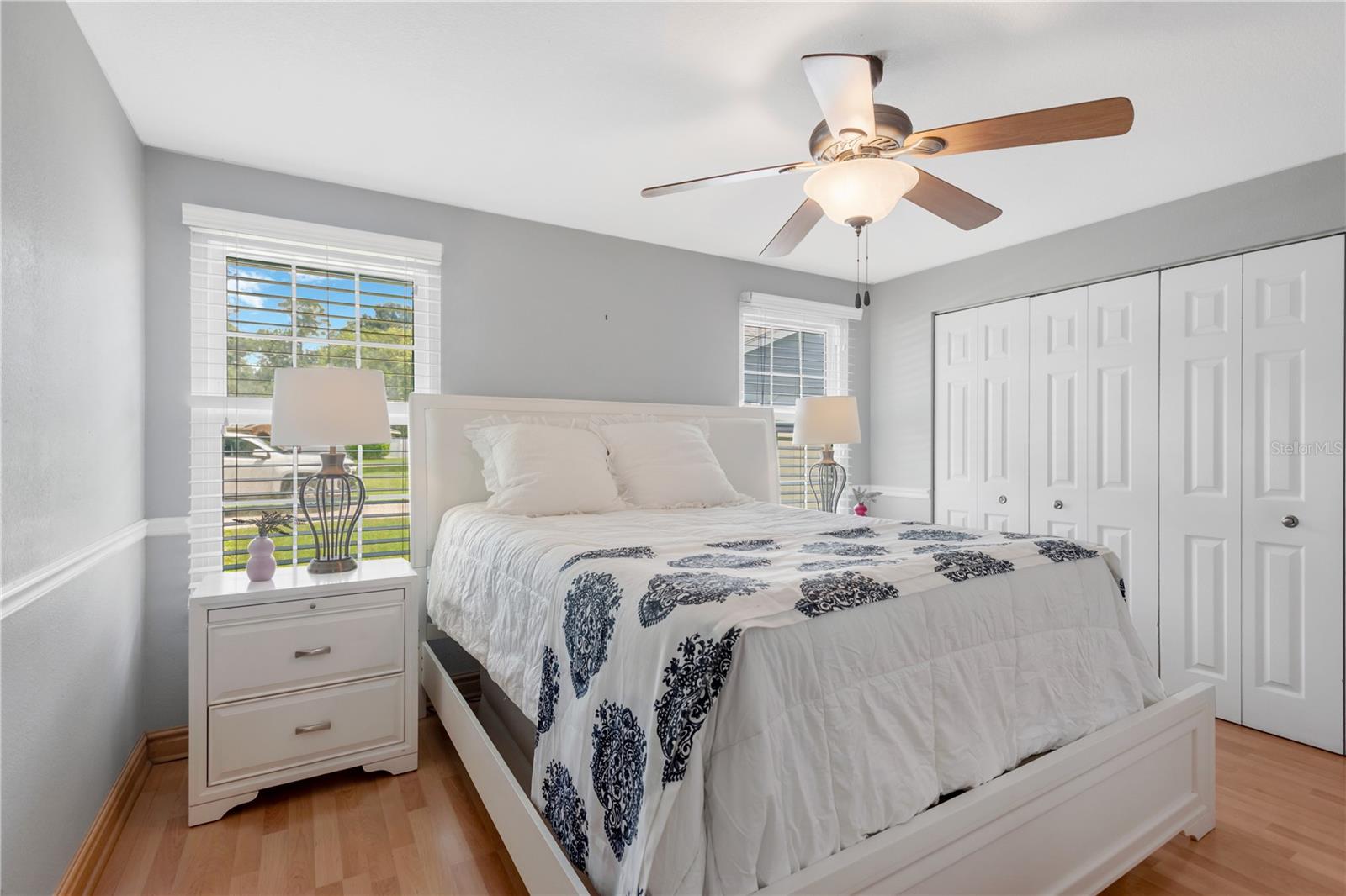 819 JACARANDA DR — photo 12