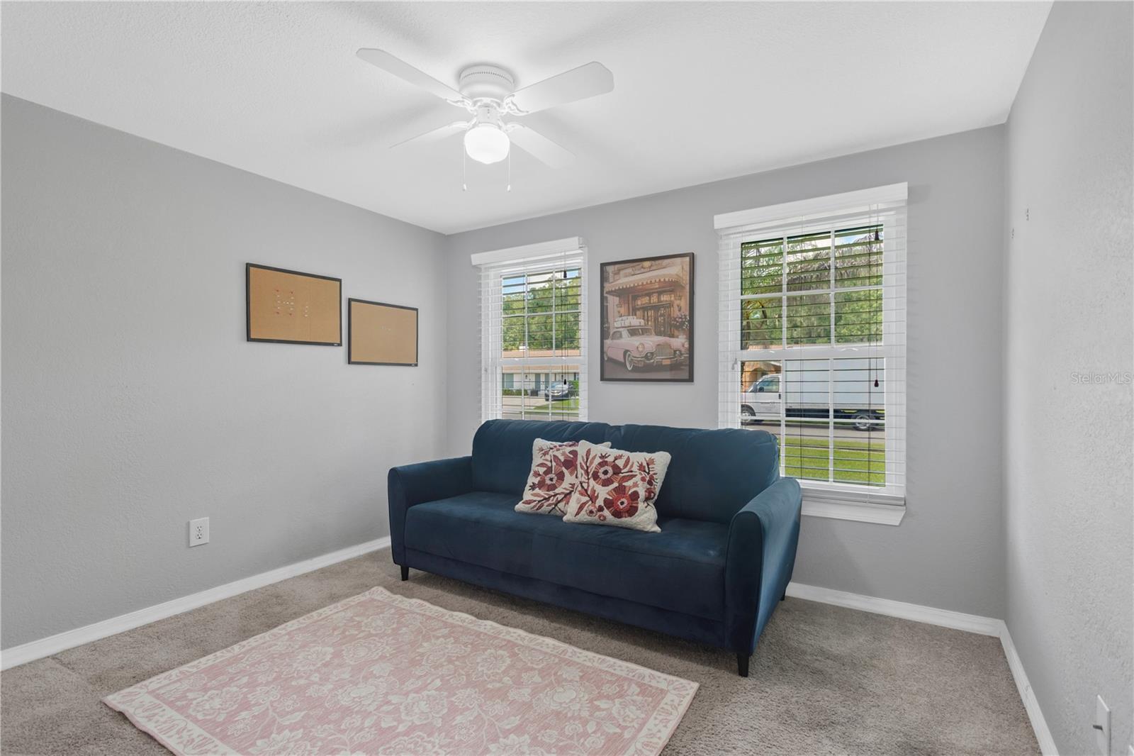 819 JACARANDA DR — photo 15