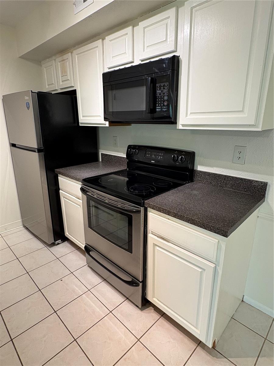 9100 DR MARTIN LUTHER KING JR ST N #1707 — photo 10