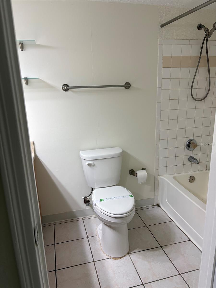 9100 DR MARTIN LUTHER KING JR ST N #1707 — photo 21