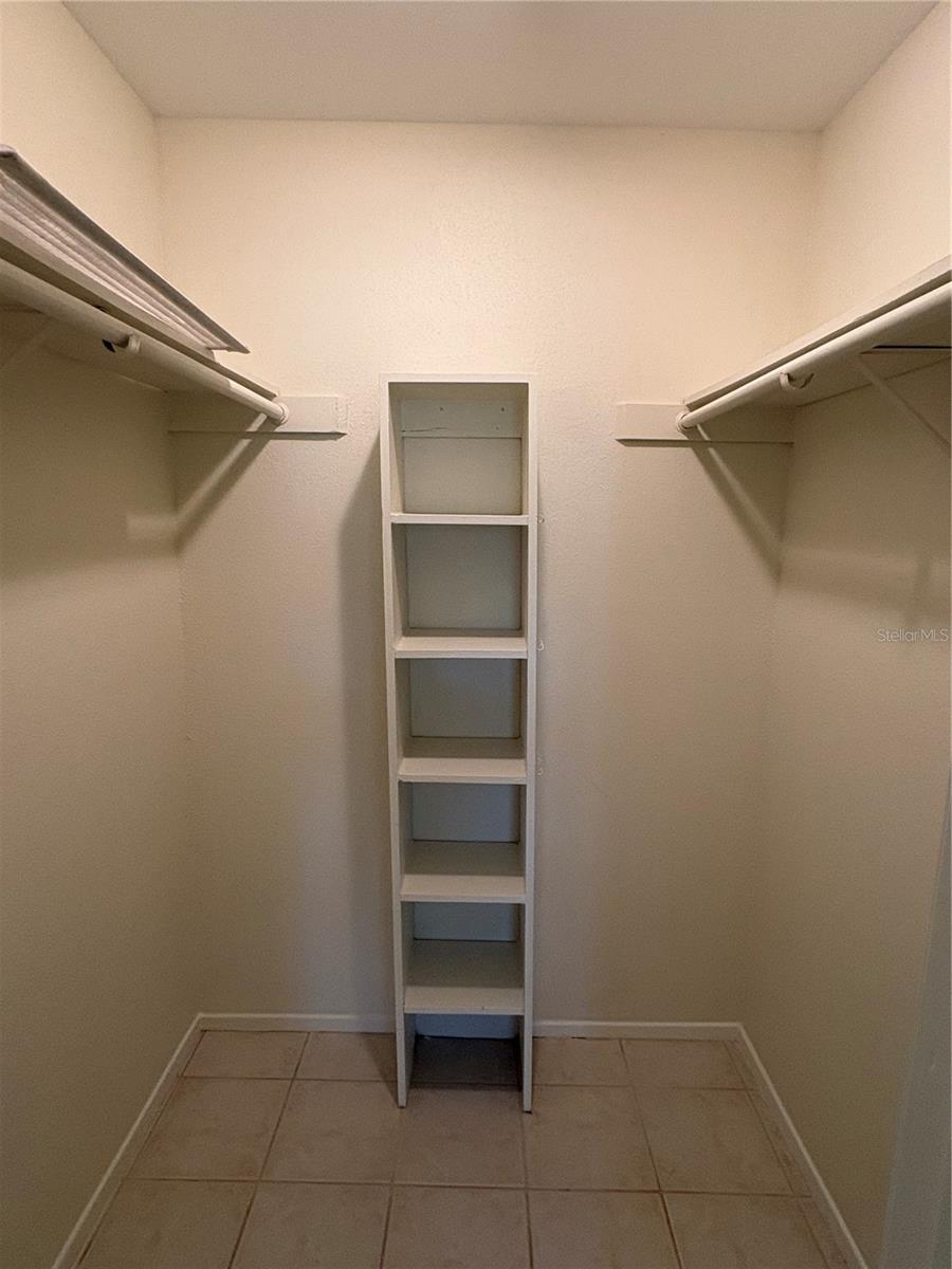 9100 DR MARTIN LUTHER KING JR ST N #1707 — photo 15