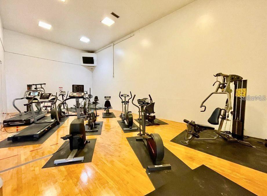 1400 GANDY BLVD N #816 — photo 82
