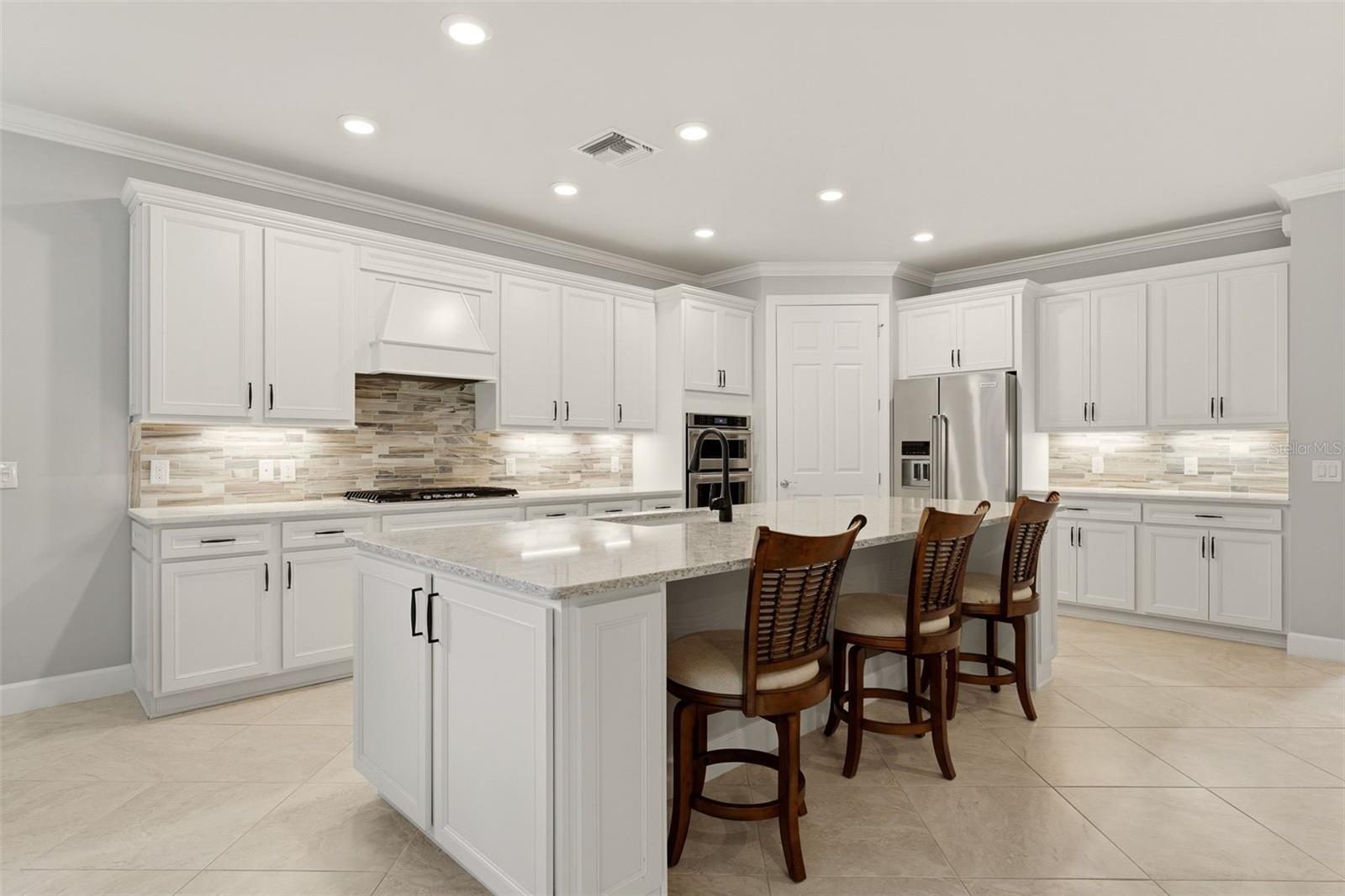 6839 CHESTER TRL — photo 9