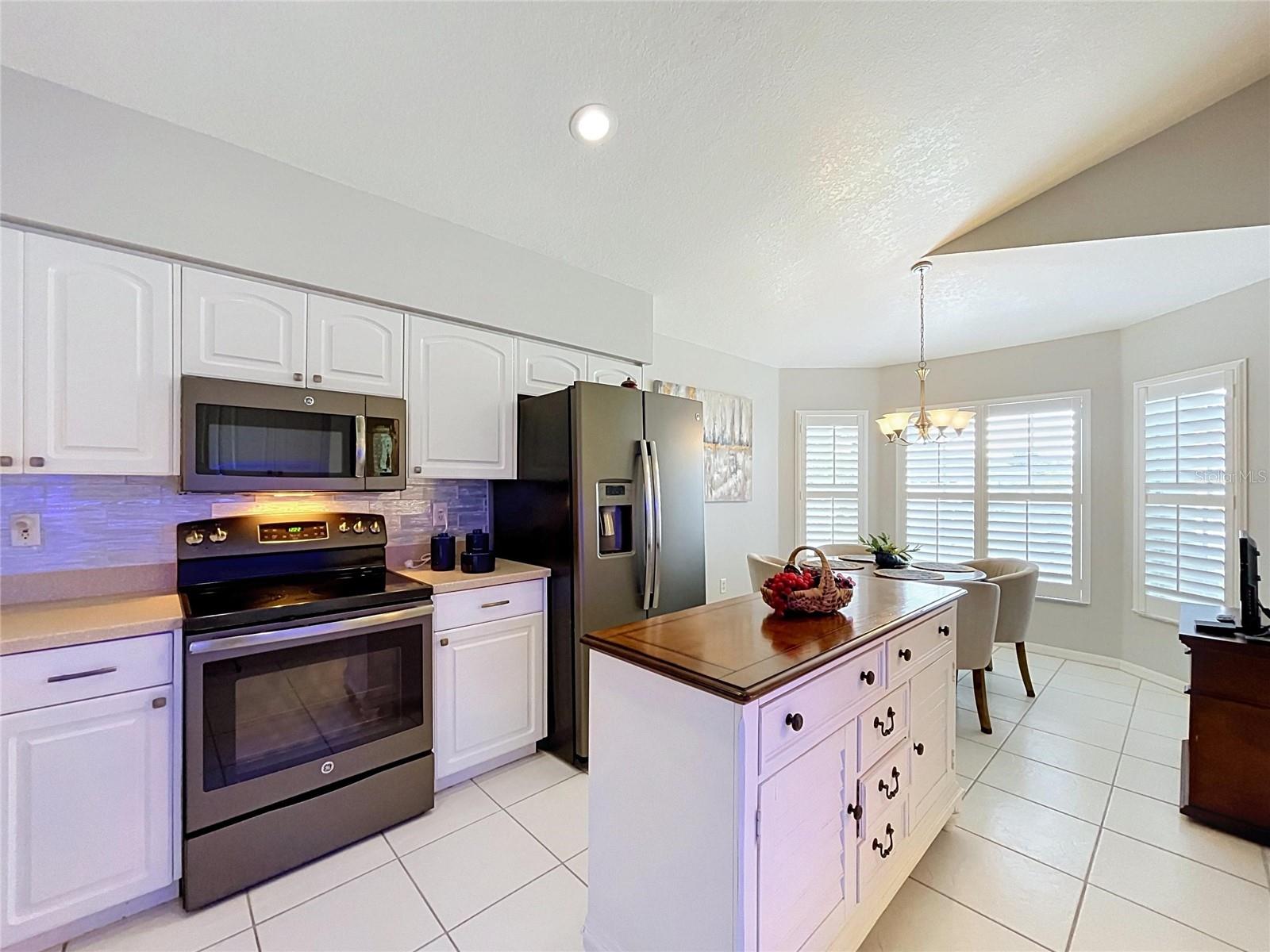 1017 SWEET JASMINE DR — photo 19