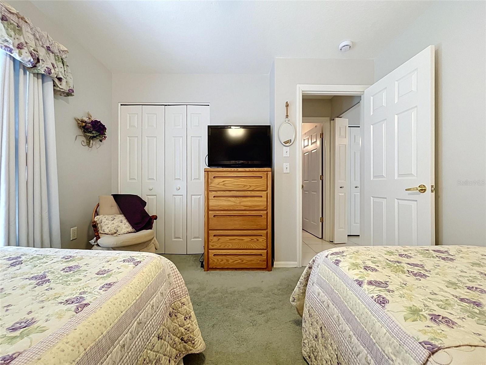 1017 SWEET JASMINE DR — photo 32