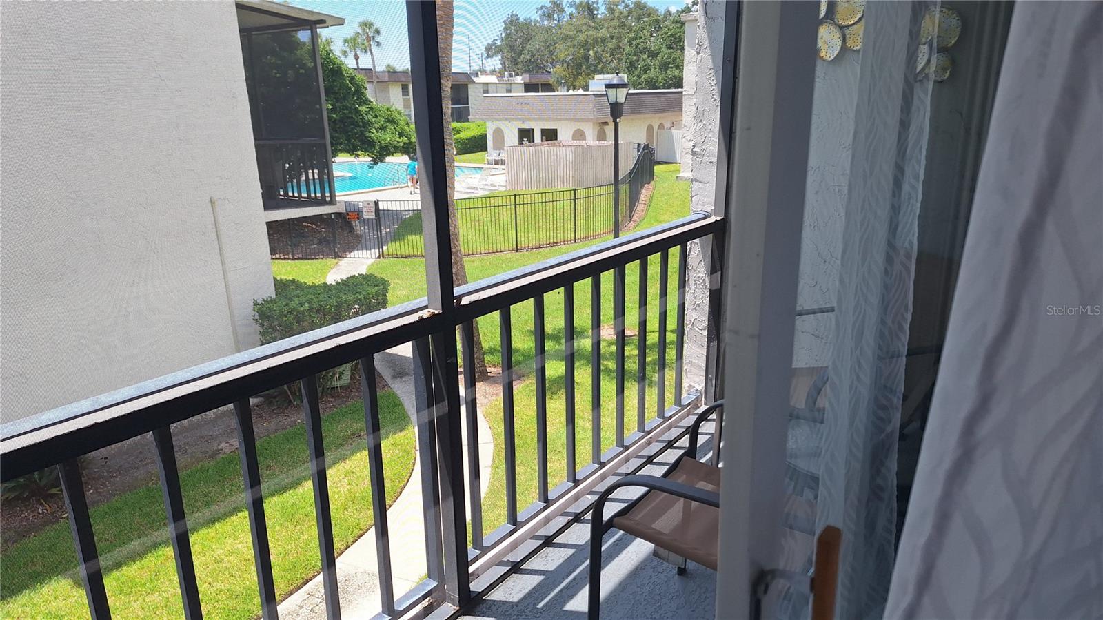 809 RUSSELL LN #323 — photo 8