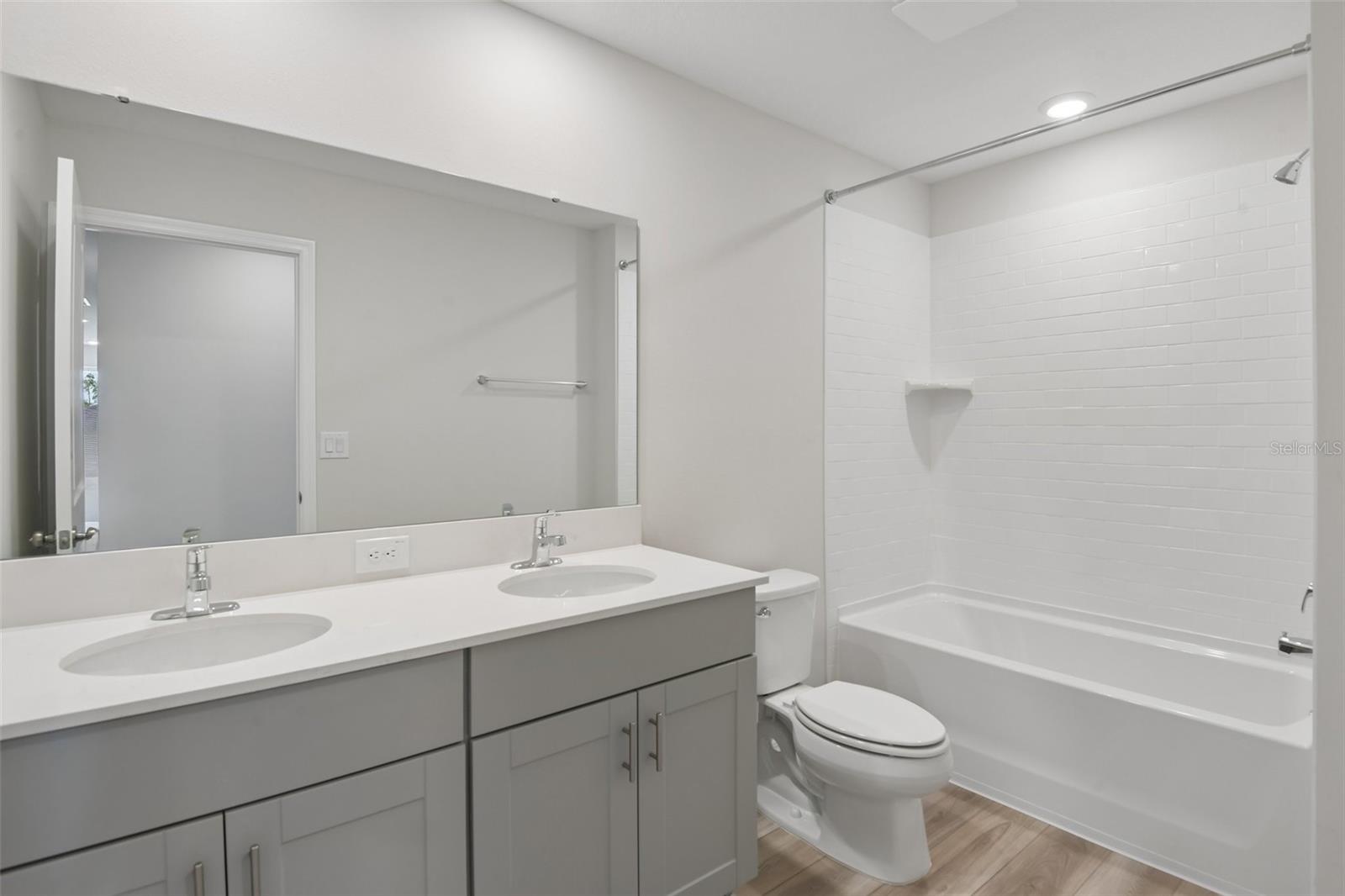35033 ARBOR RETREAT DR — photo 22