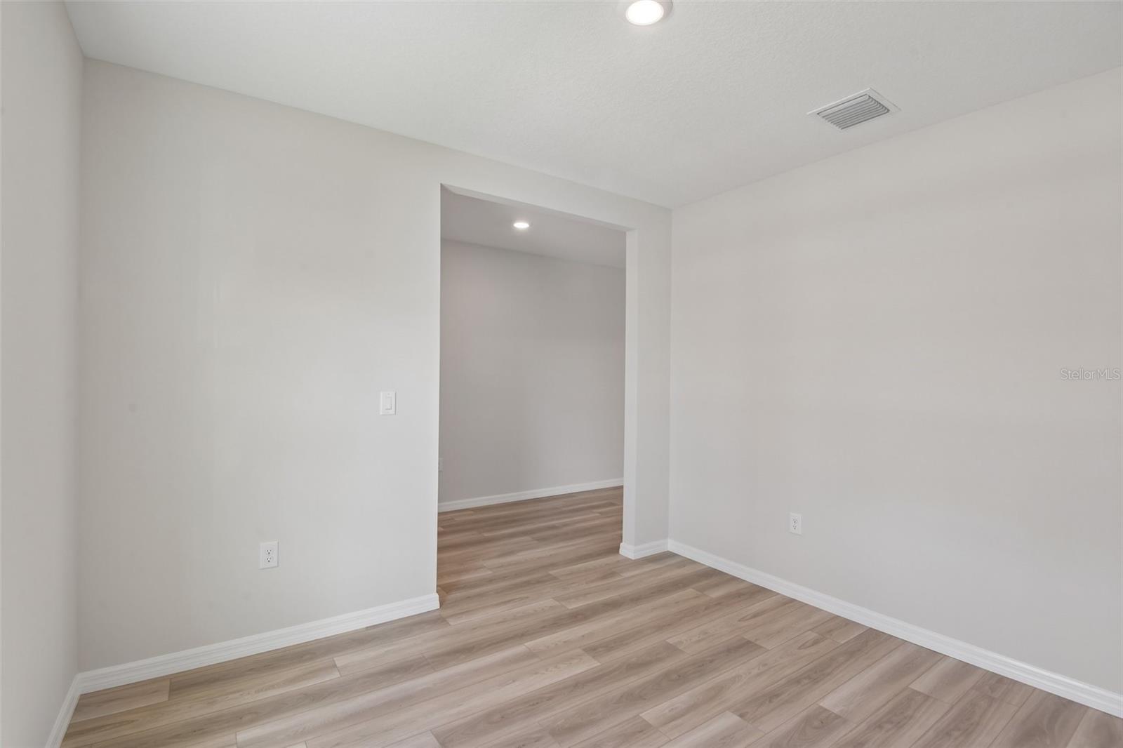 35033 ARBOR RETREAT DR — photo 32