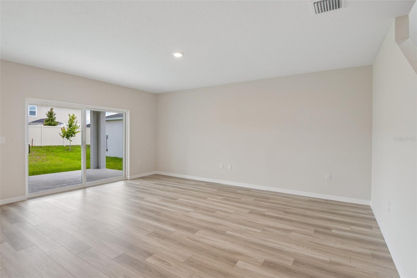 35033 ARBOR RETREAT DR — photo 3