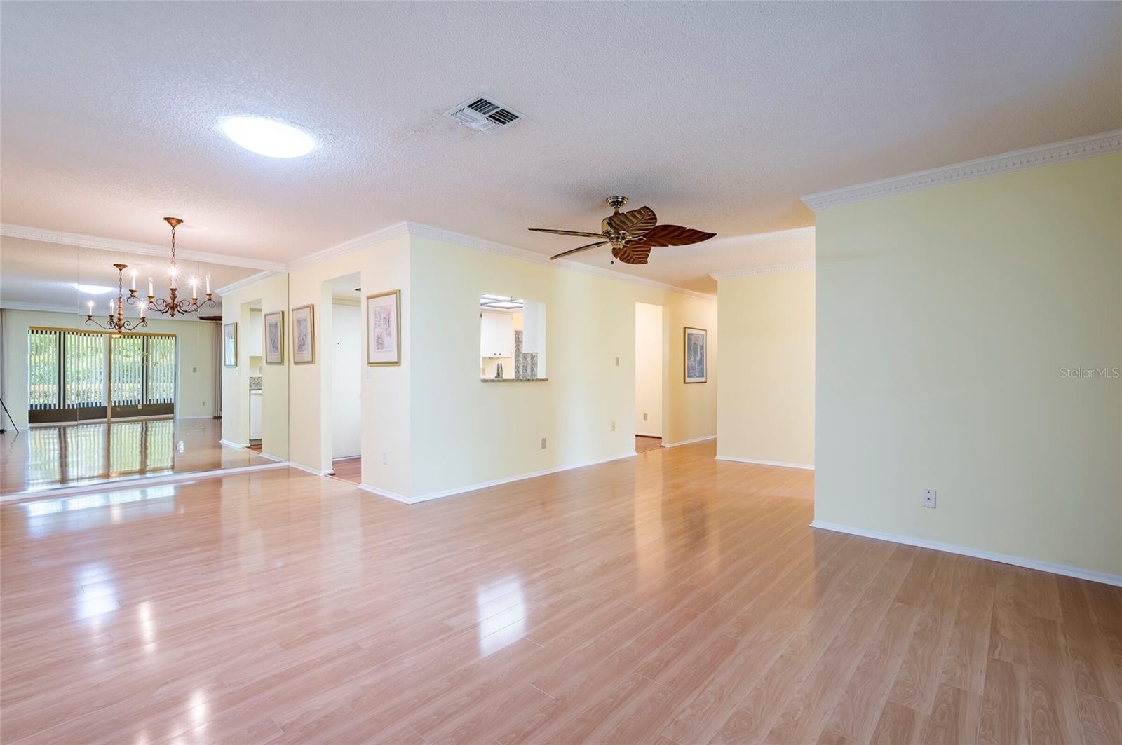1245 SUTHERLAND CT #1452 — photo 10