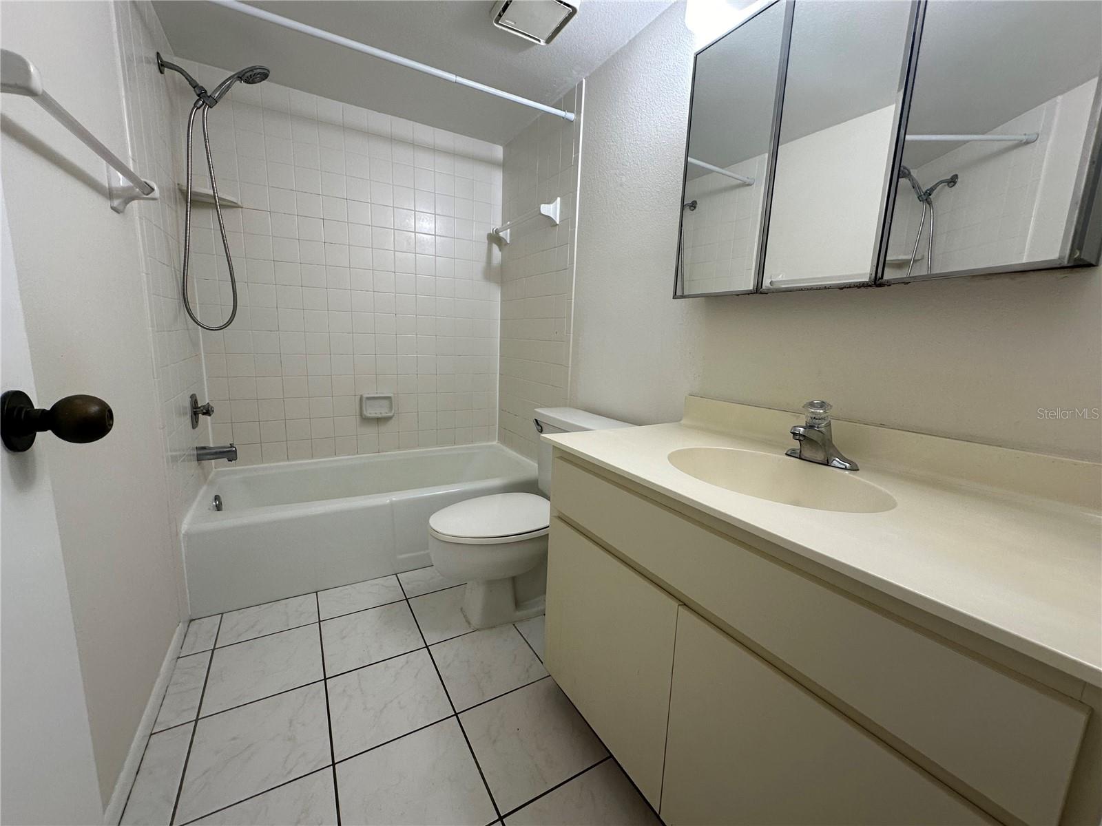 7205 CURTISS AVE #2B — photo 5