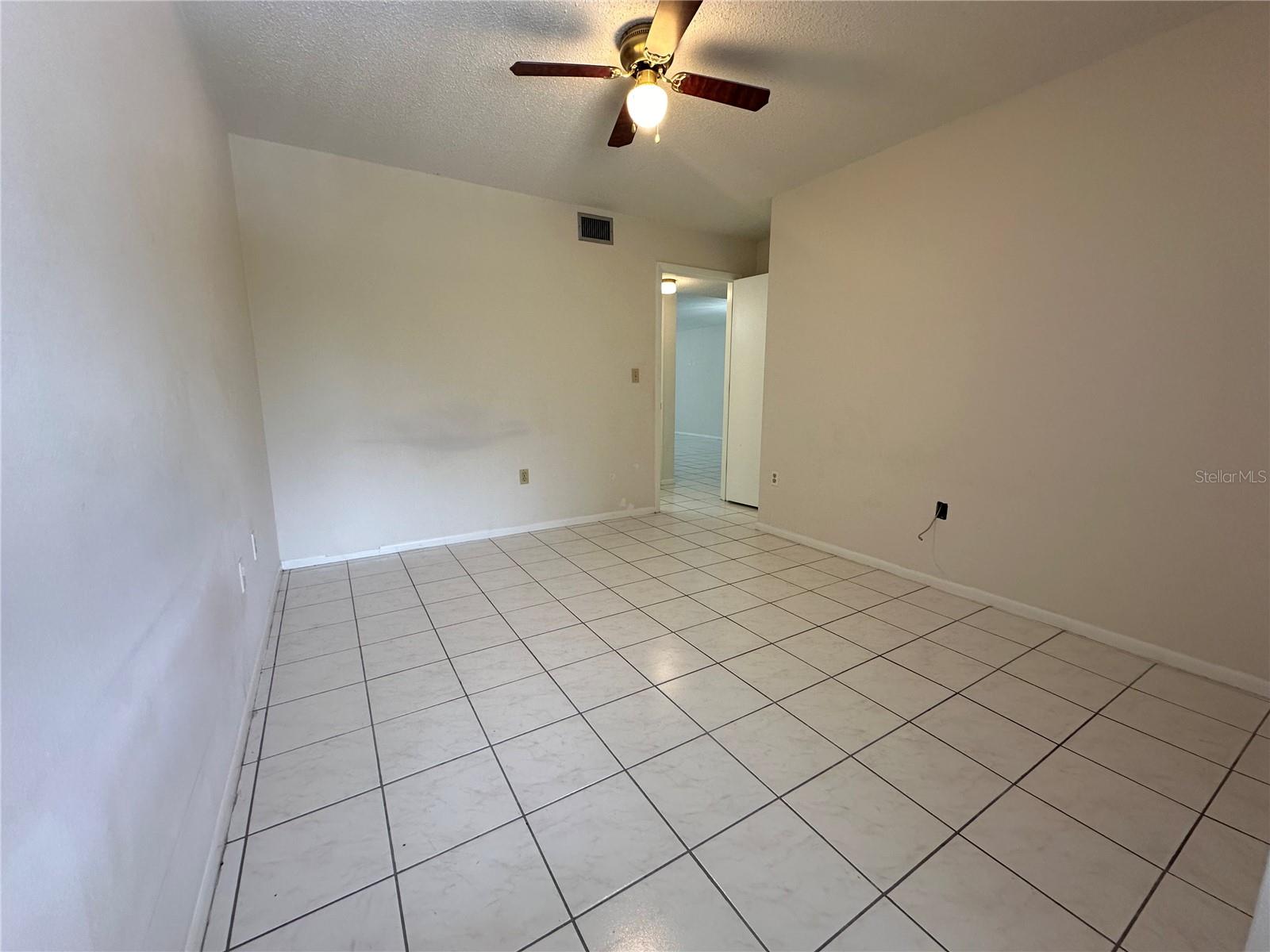 7205 CURTISS AVE #2B — photo 4