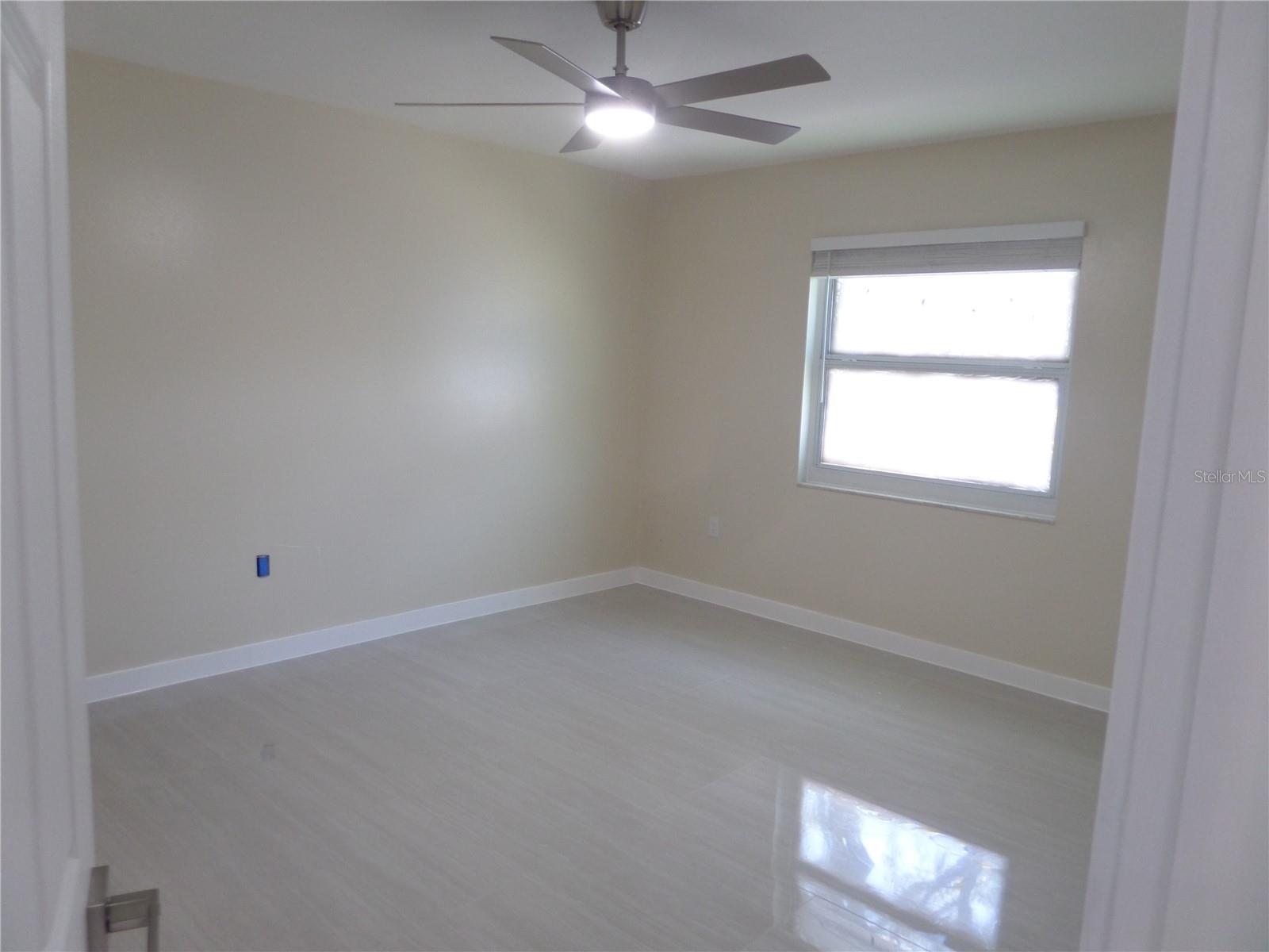 4925 SILK OAK DR — photo 32