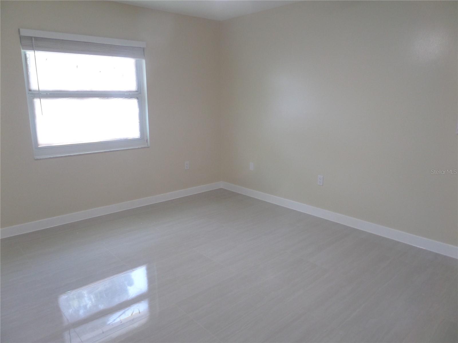4925 SILK OAK DR — photo 34