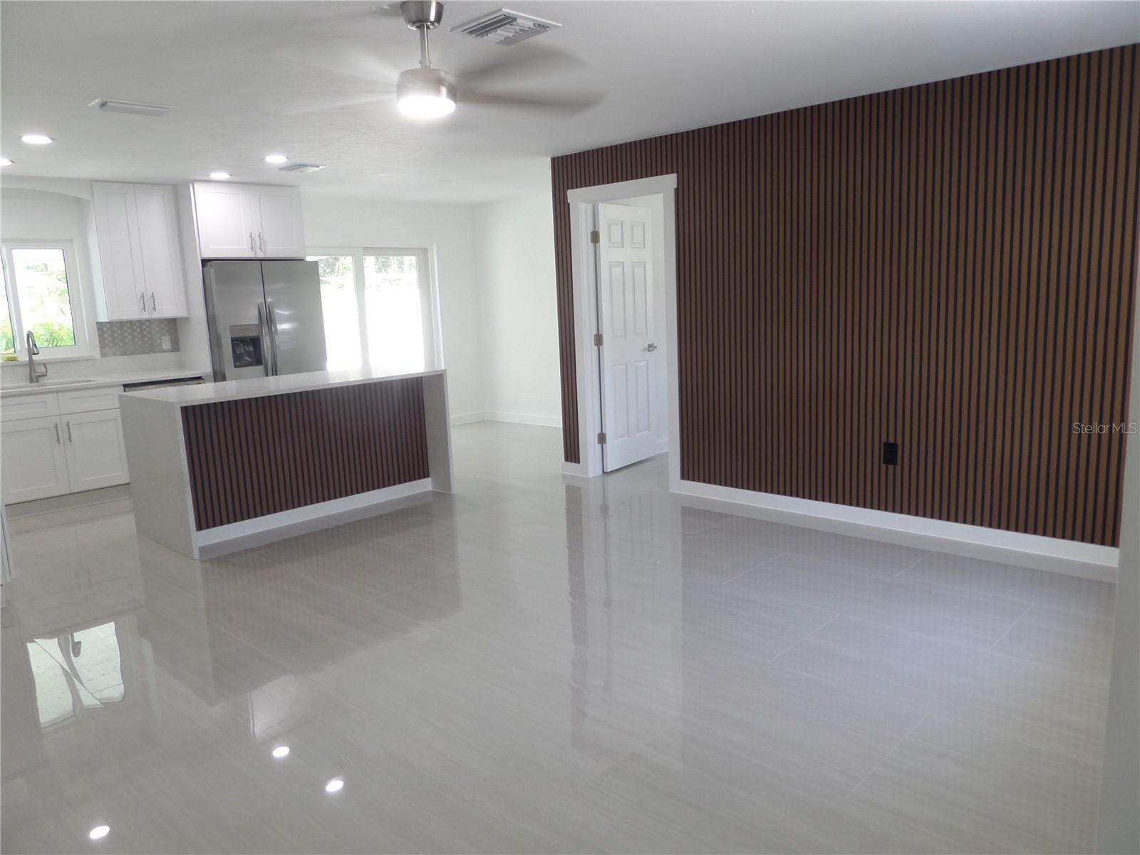 4925 SILK OAK DR — photo 13