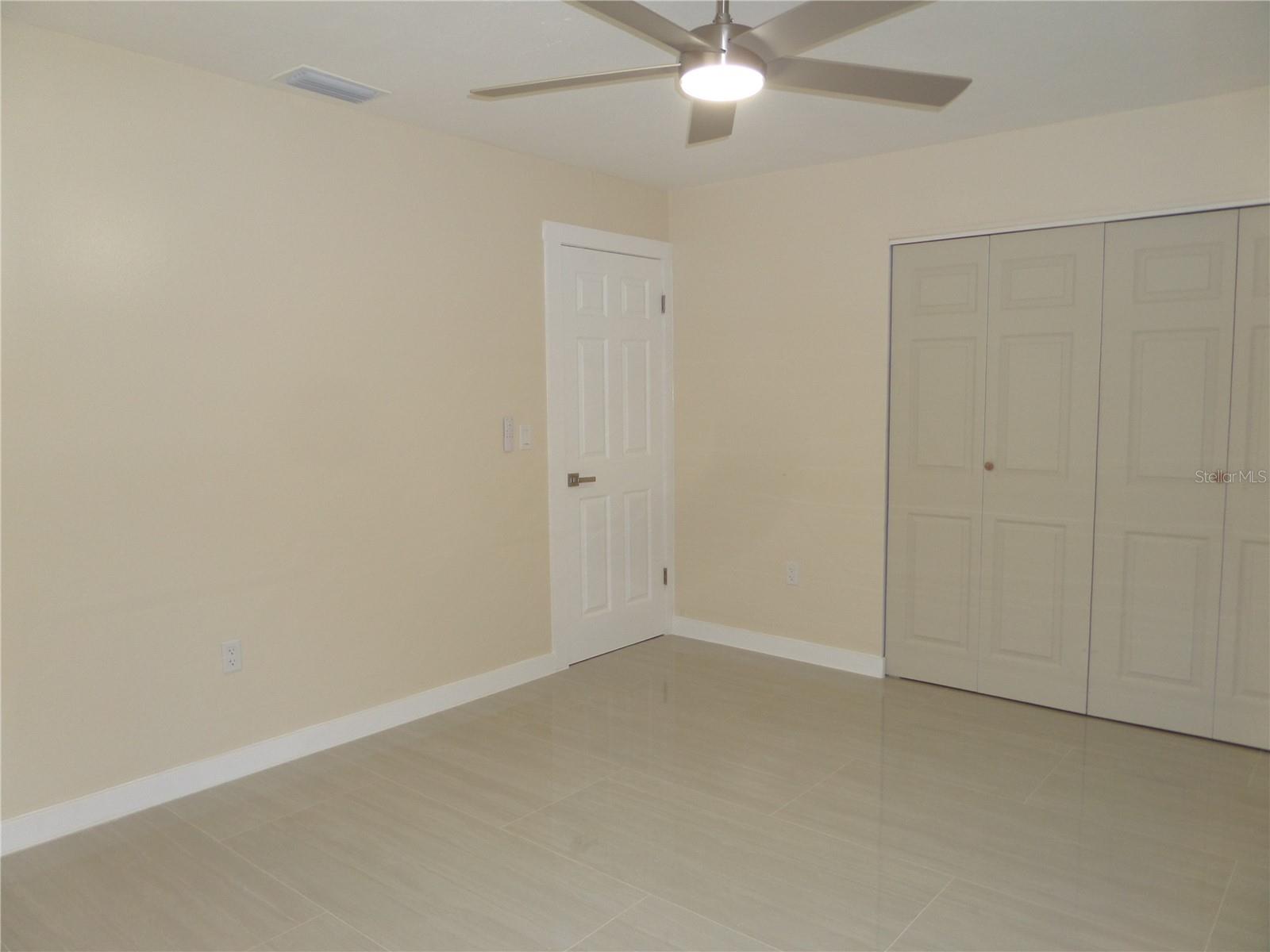 4925 SILK OAK DR — photo 27