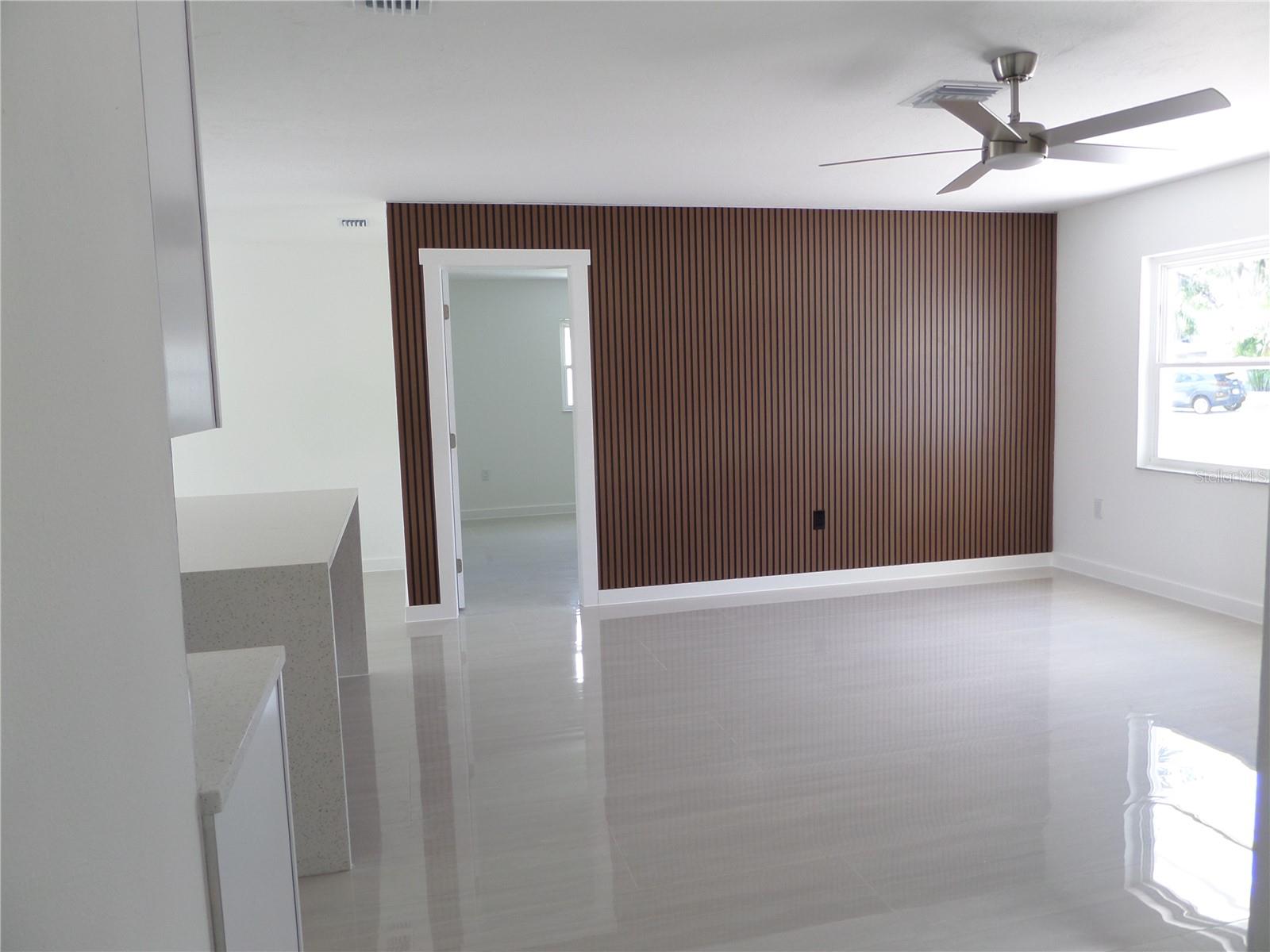 4925 SILK OAK DR — photo 17
