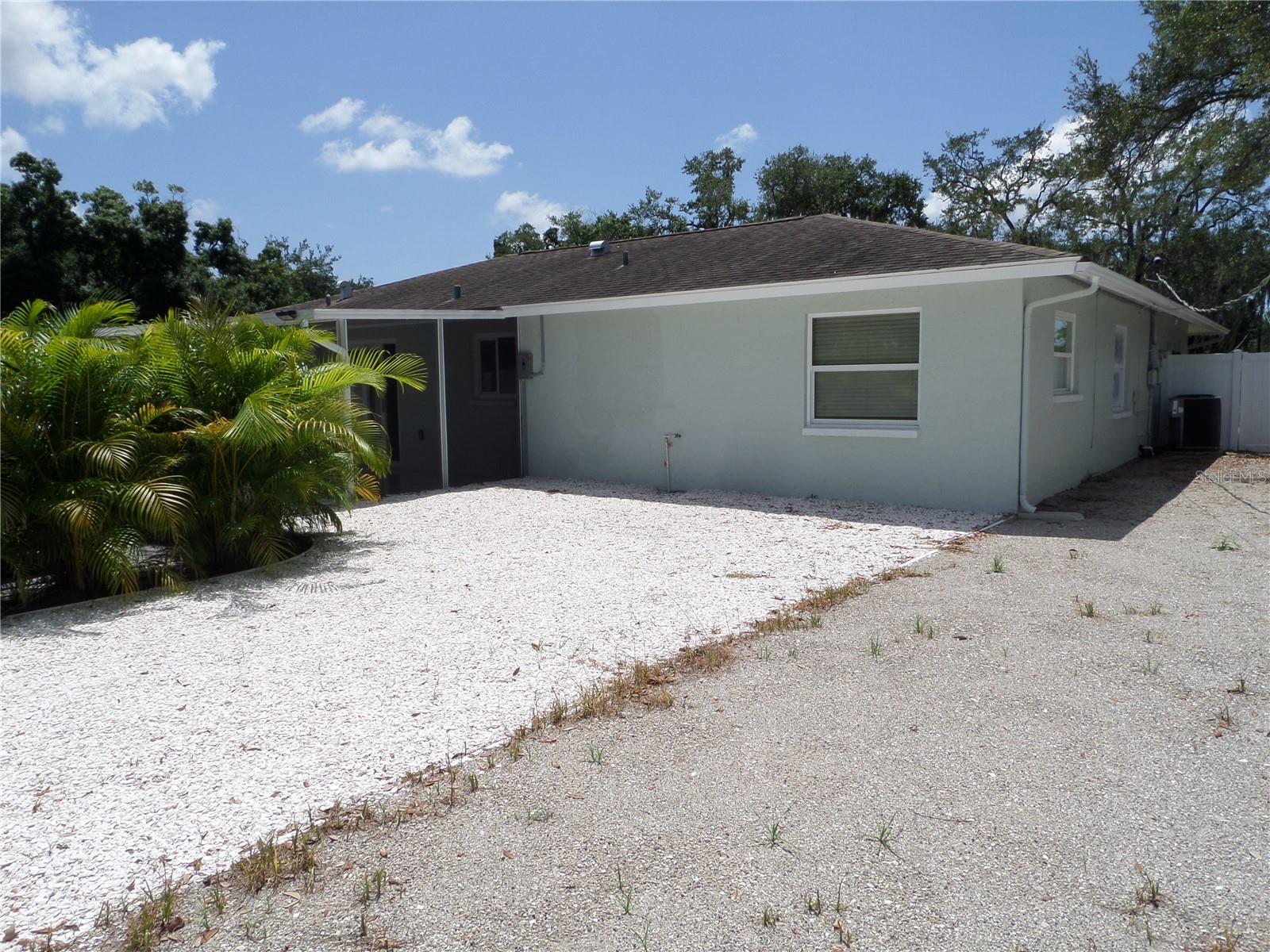 4925 SILK OAK DR — photo 47