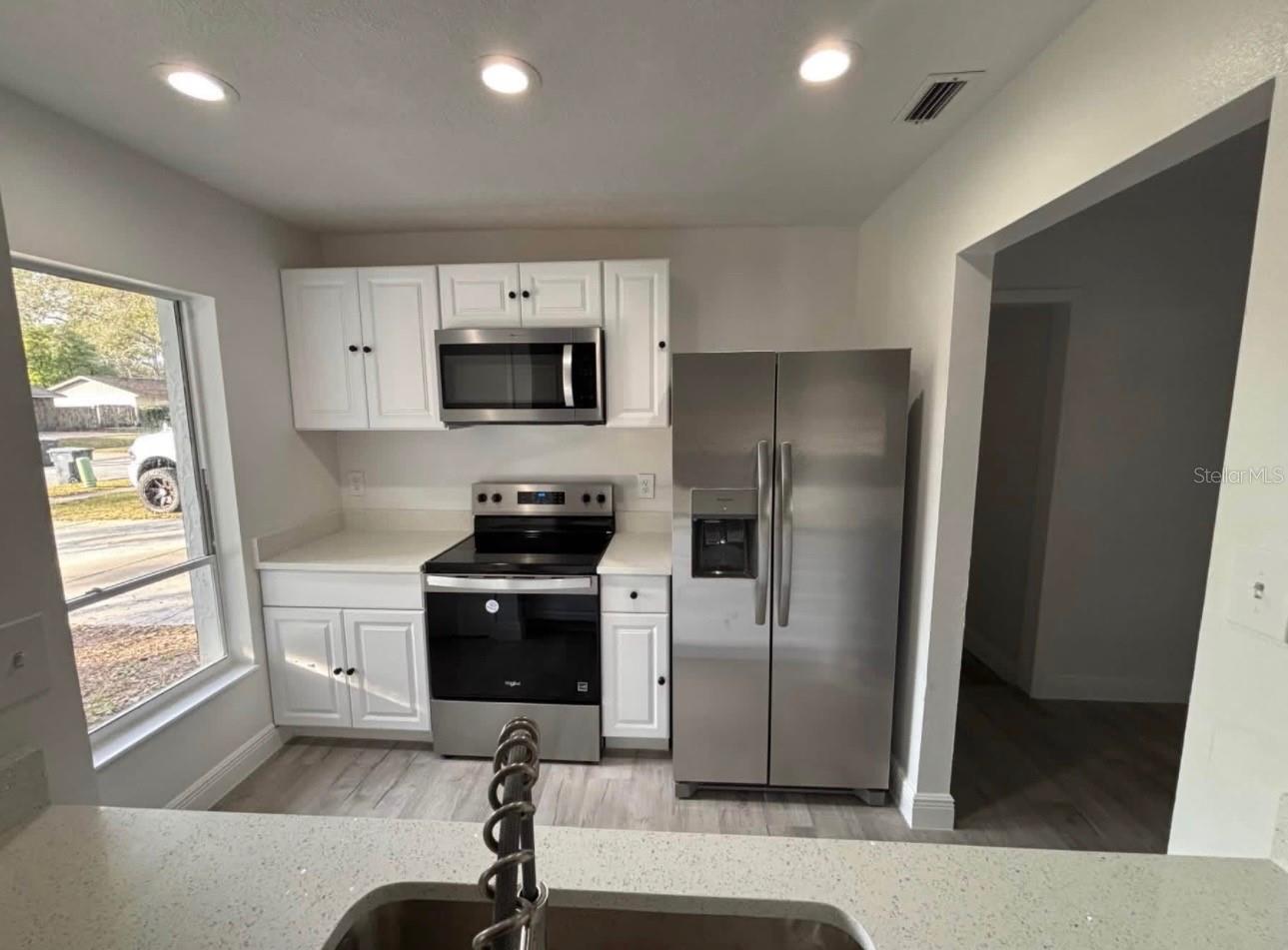 14915 GENTILLY PL — photo 9