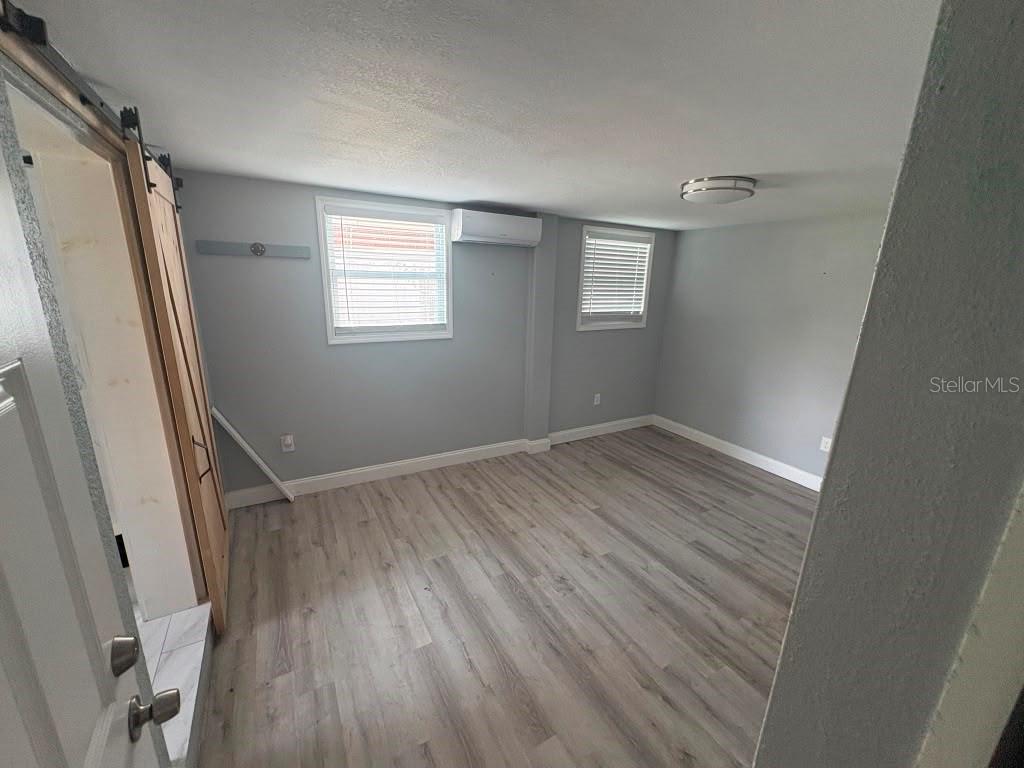 3206 E EMMA ST — photo 5