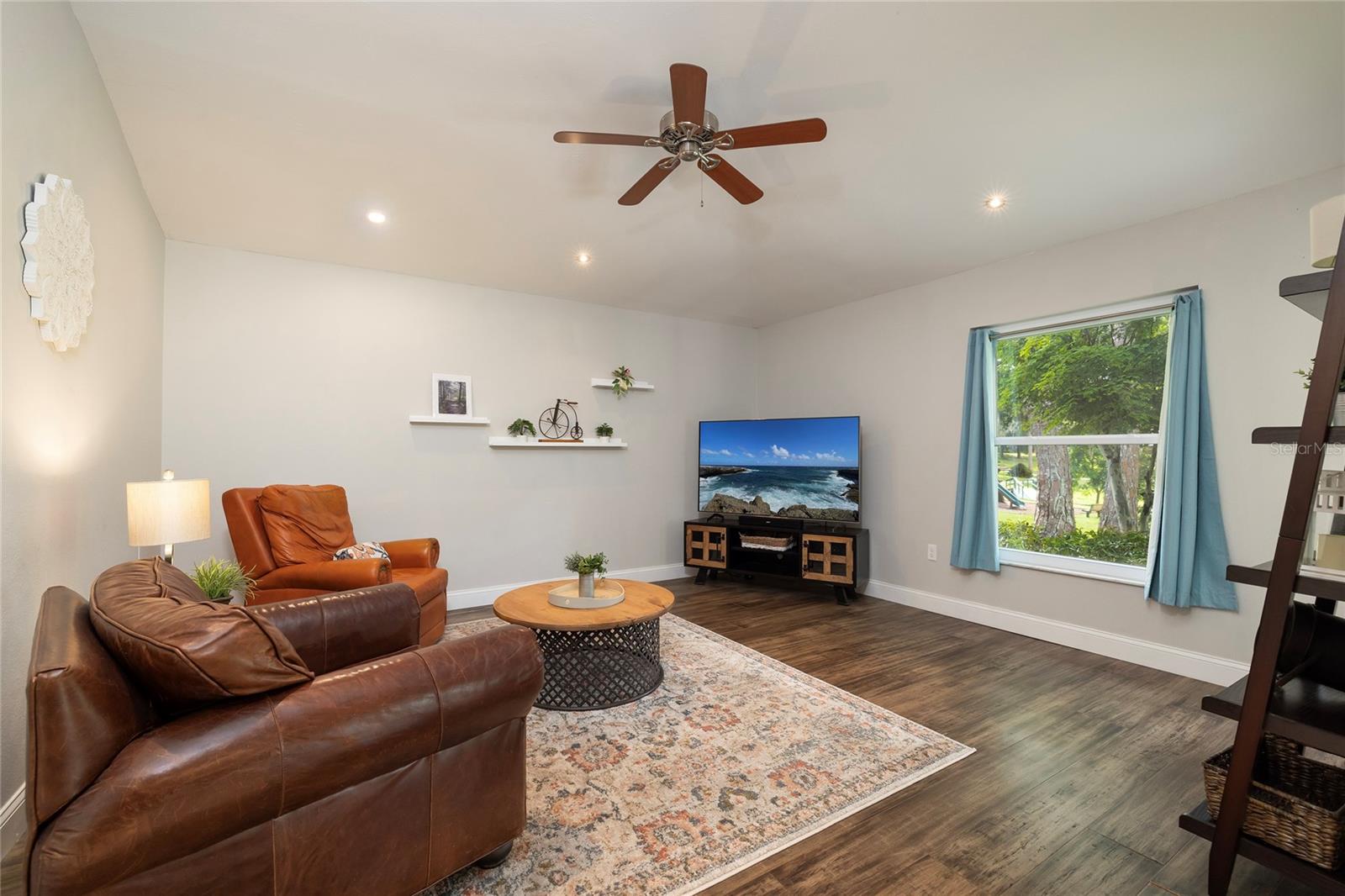 3100 PINE FOREST DR — photo 30
