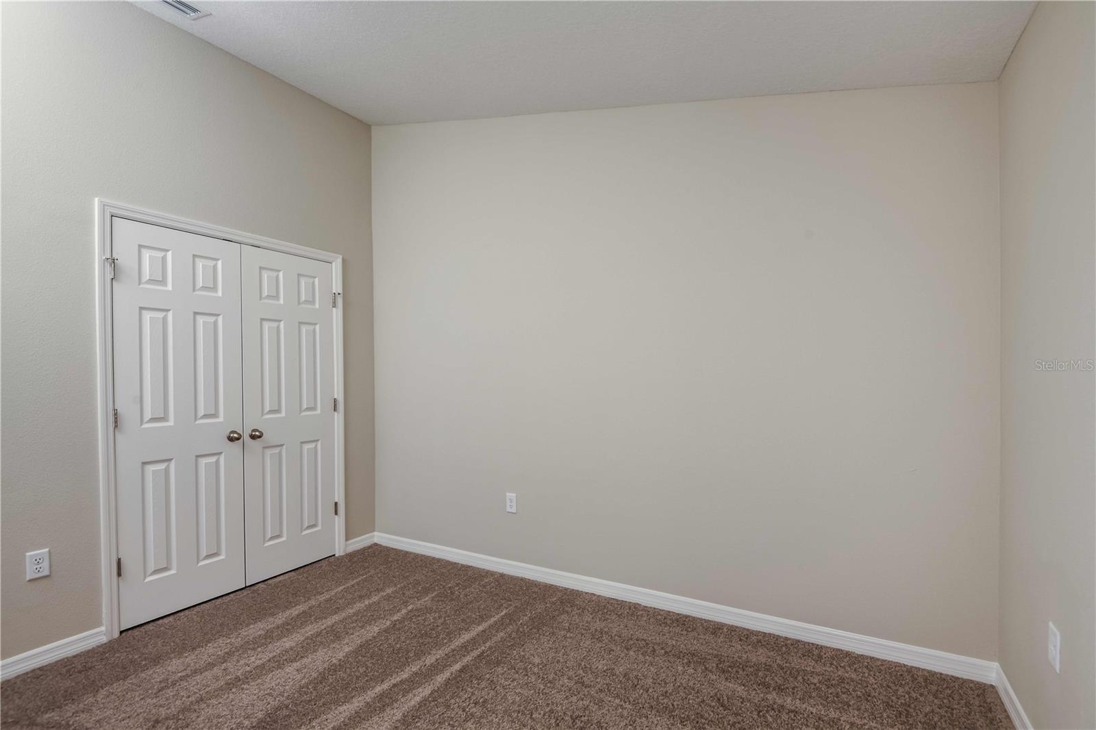 36644 THORNHEDGE DR — photo 20
