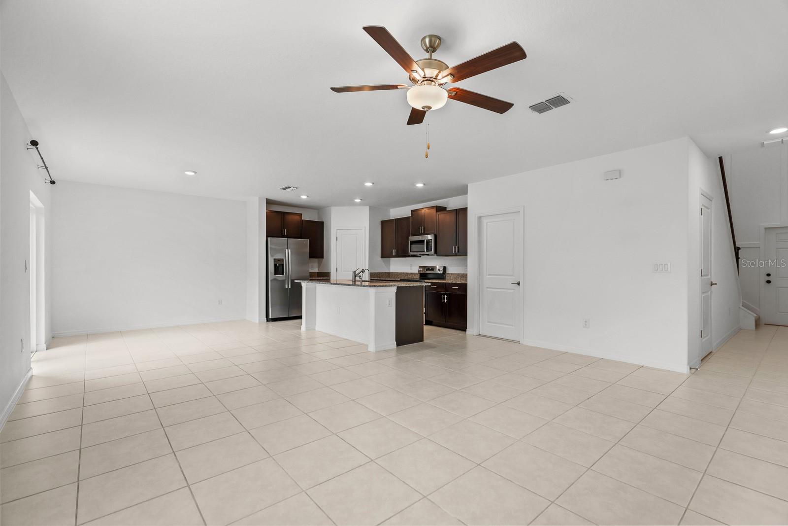 5552 BLUE AZURE DR — photo 10