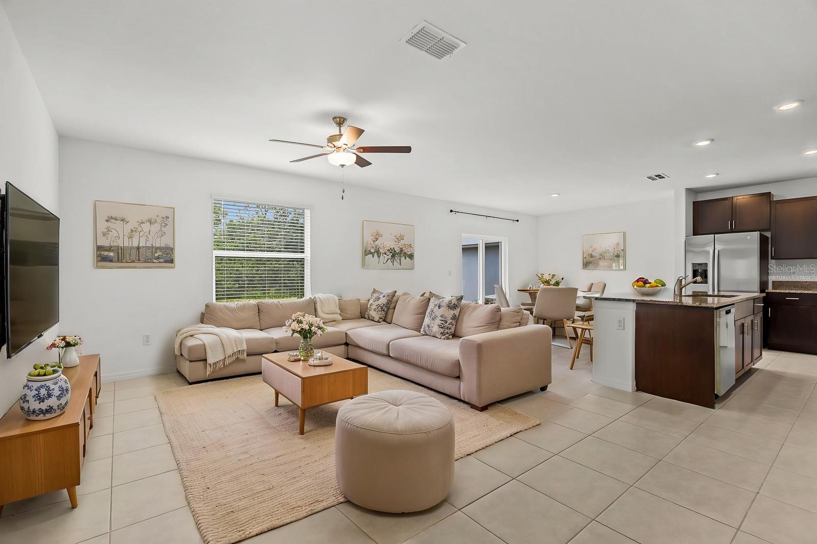 5552 BLUE AZURE DR — photo 8