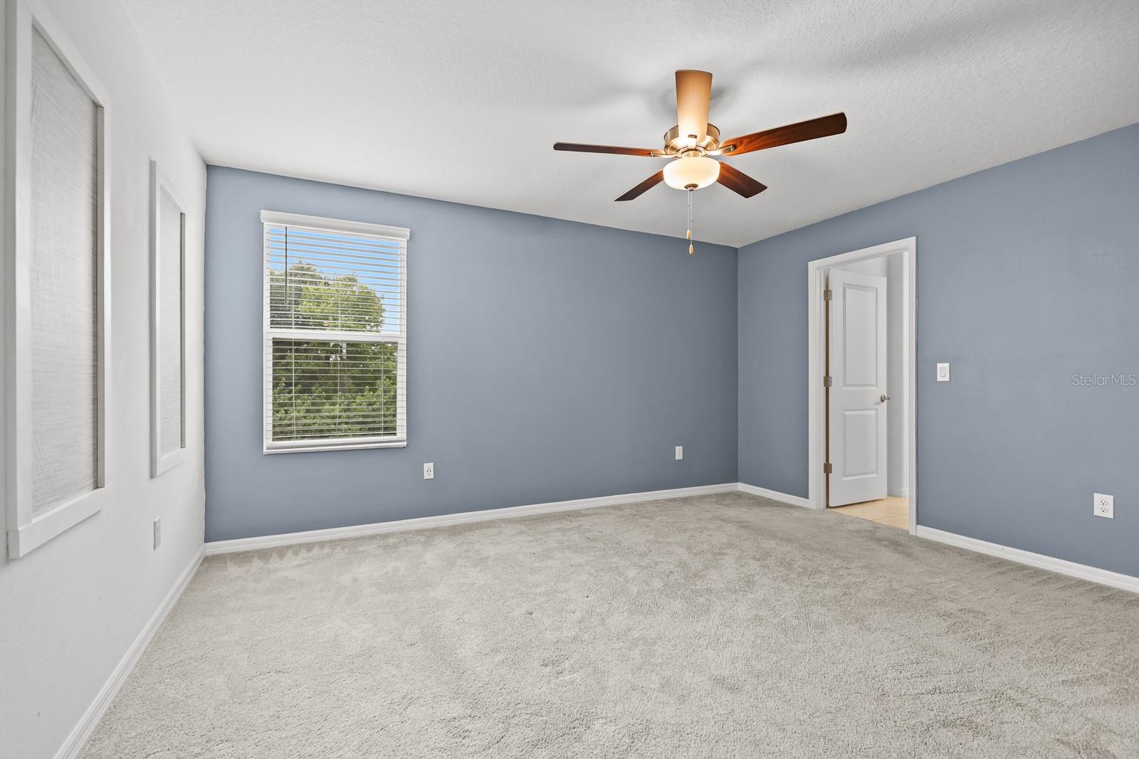 5552 BLUE AZURE DR — photo 17