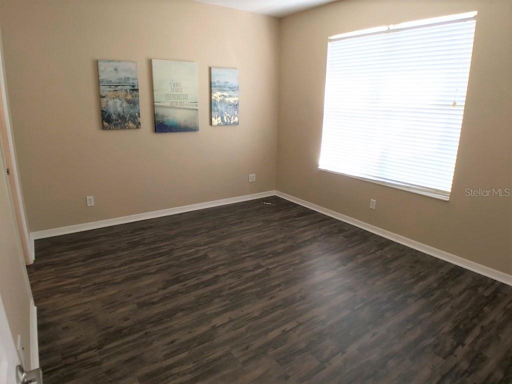 8539 DEER CHASE DR — photo 14