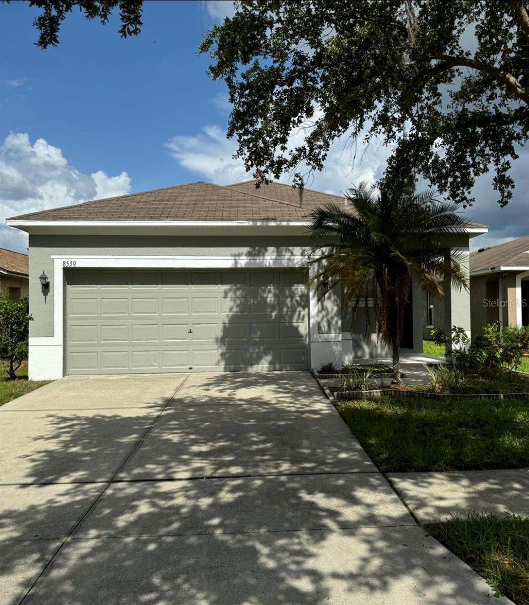 8539 DEER CHASE DR — photo 2