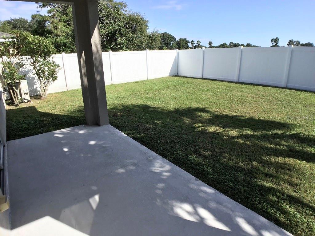 8539 DEER CHASE DR — photo 34
