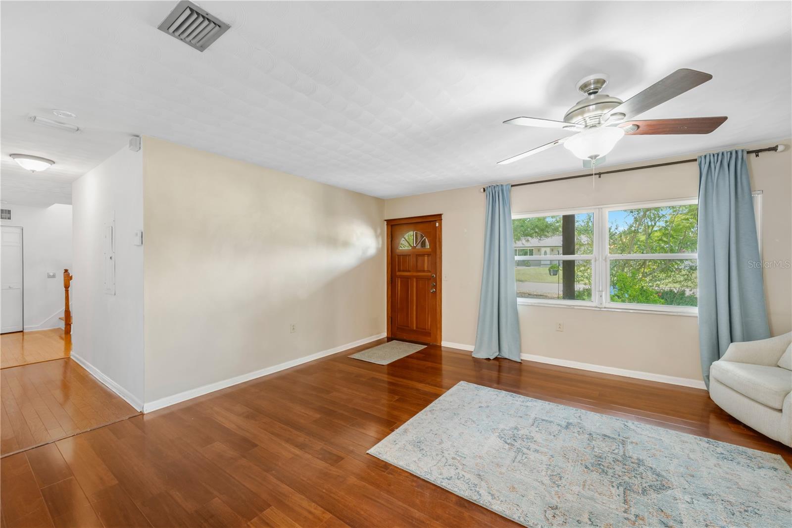 1708 WOODBINE DR — photo 11