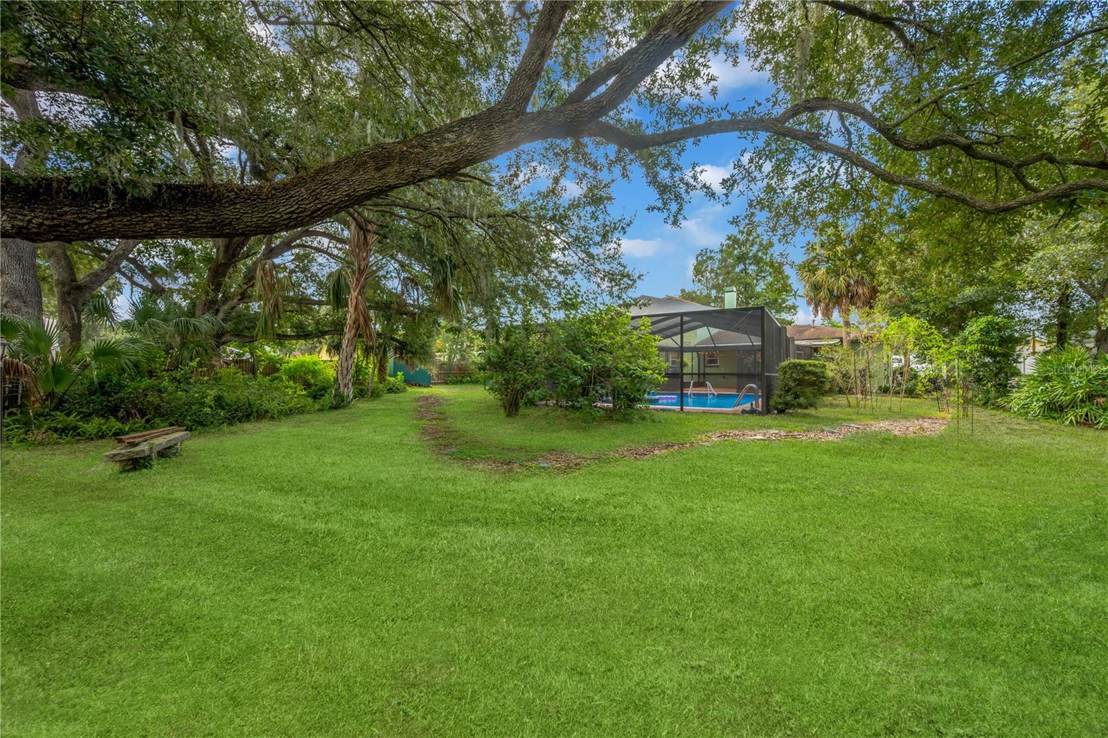 1708 WOODBINE DR — photo 58