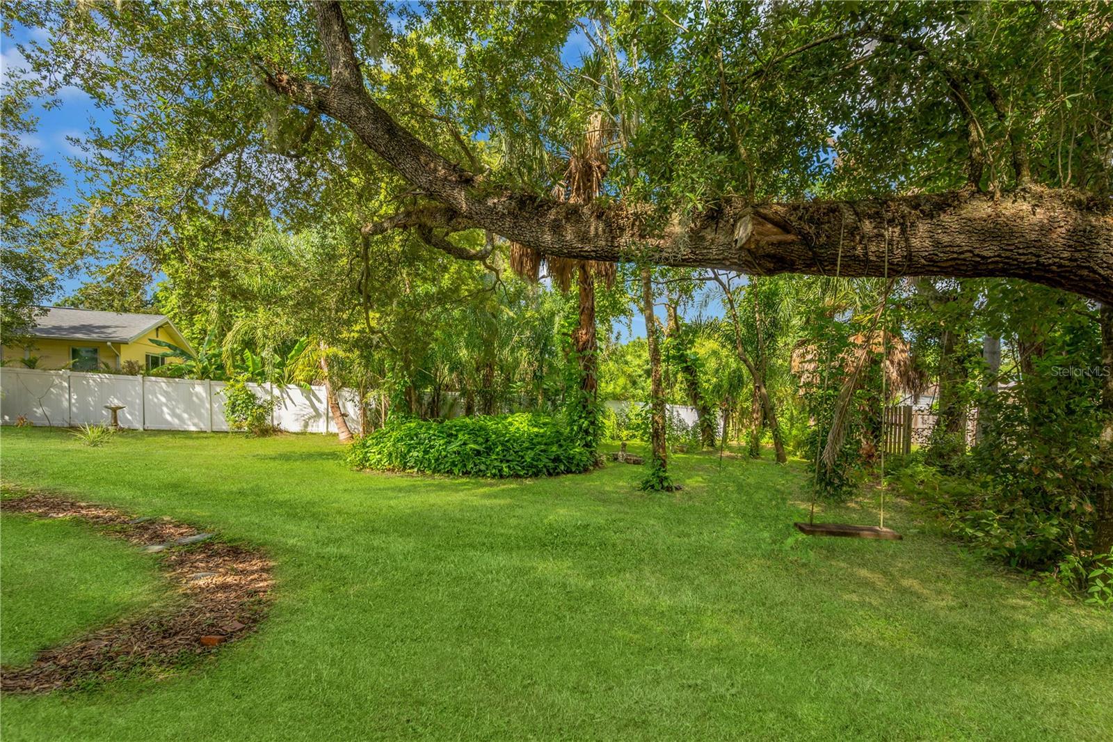 1708 WOODBINE DR — photo 55