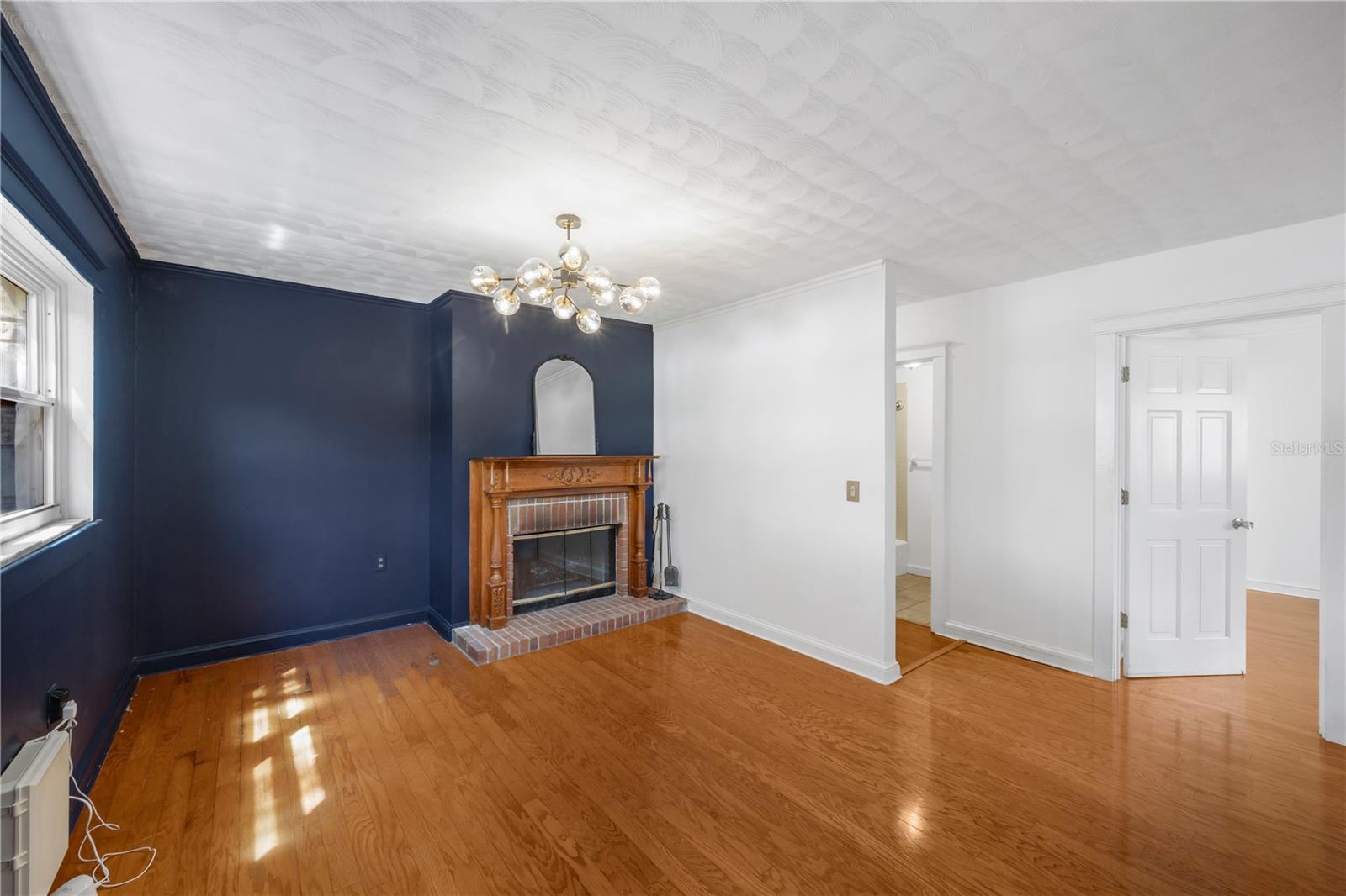 1708 WOODBINE DR — photo 4
