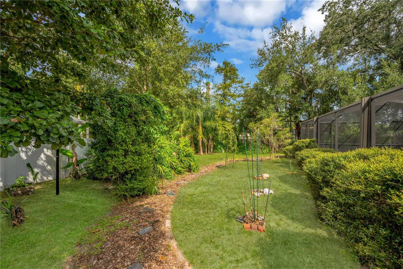 1708 WOODBINE DR — photo 60