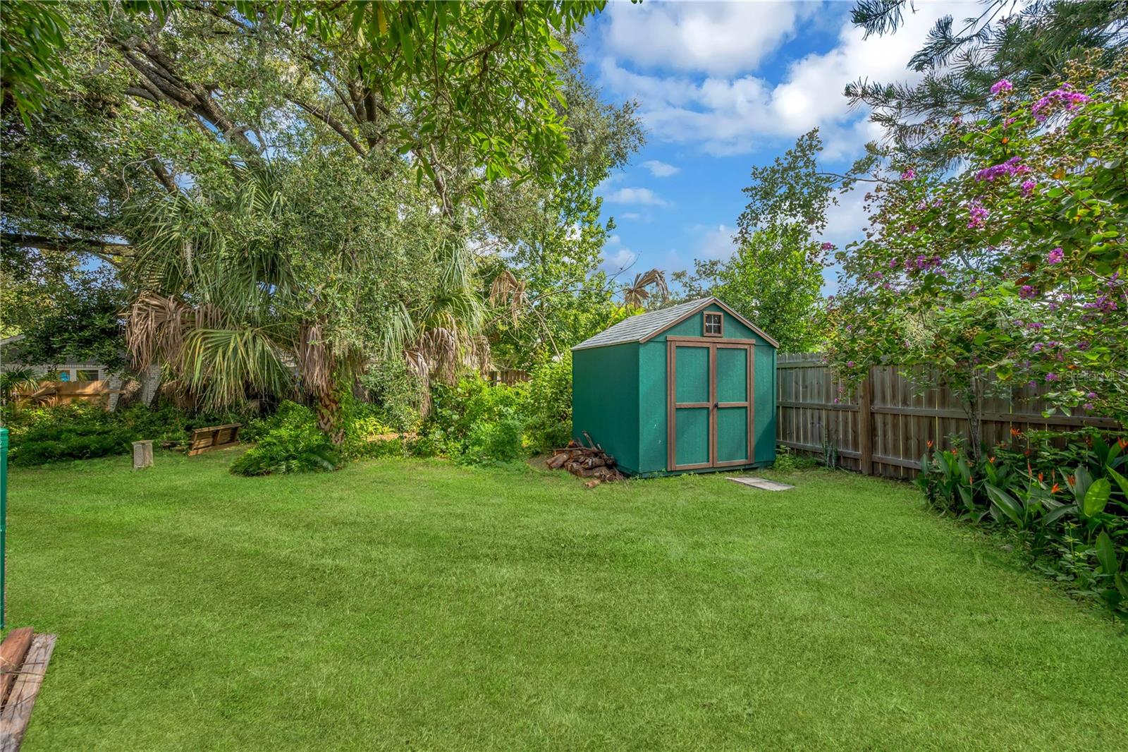 1708 WOODBINE DR — photo 50