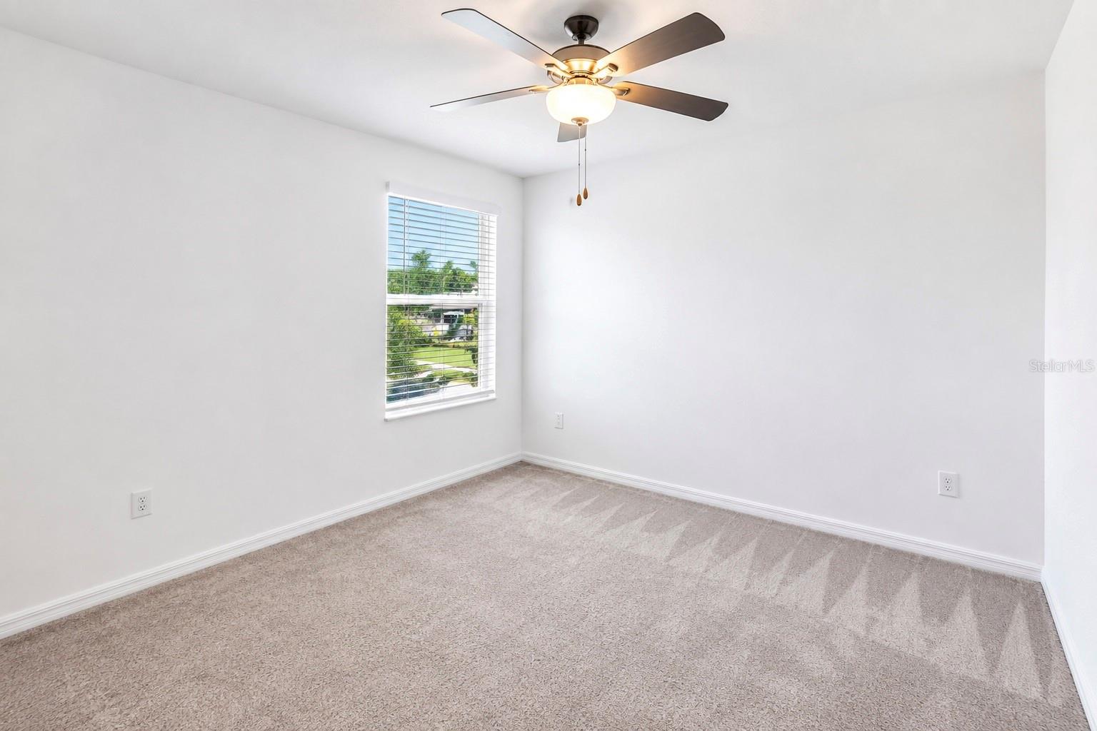 22547 STORYBOOK CABIN WAY — photo 19