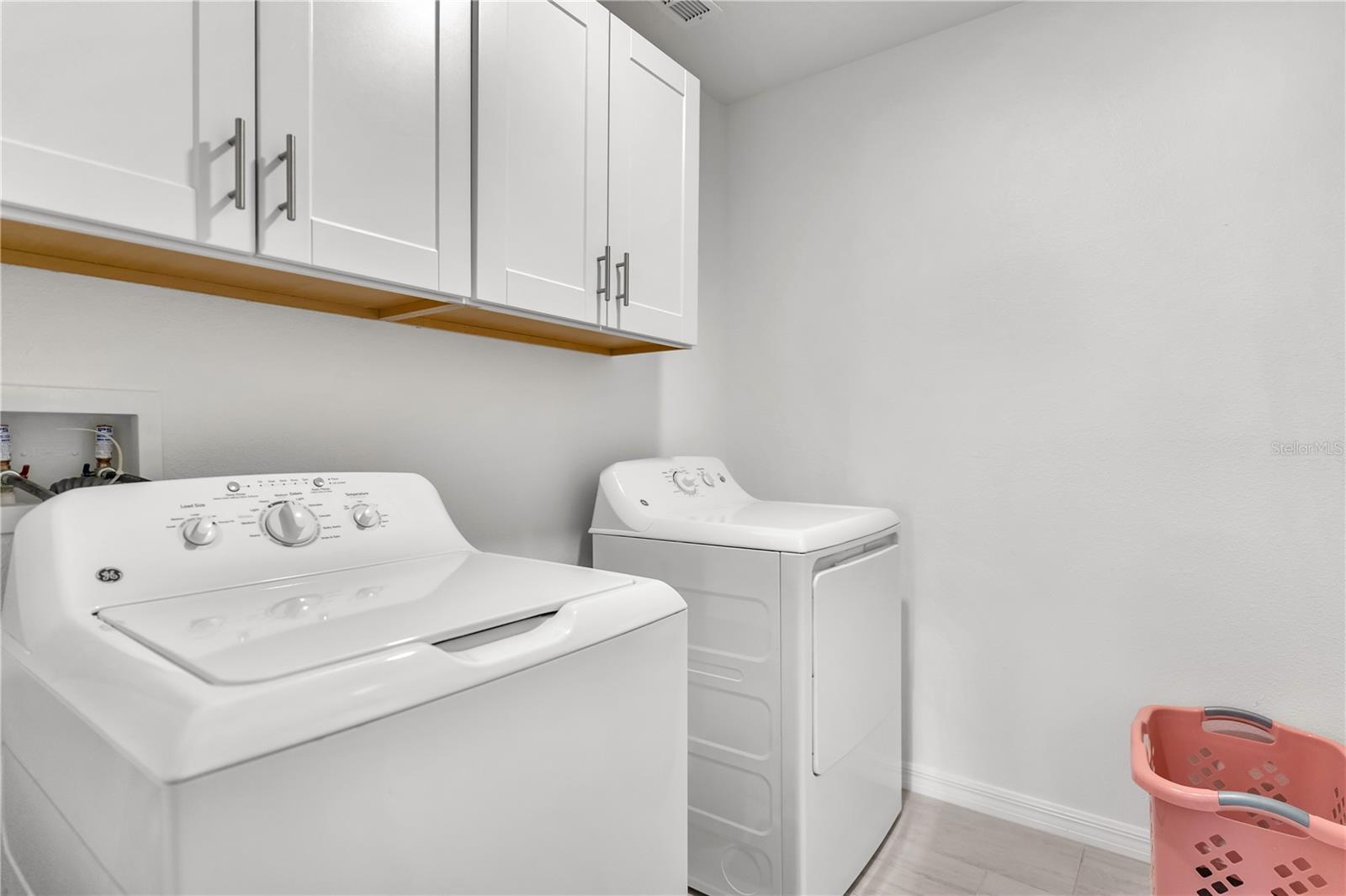 22547 STORYBOOK CABIN WAY — photo 21