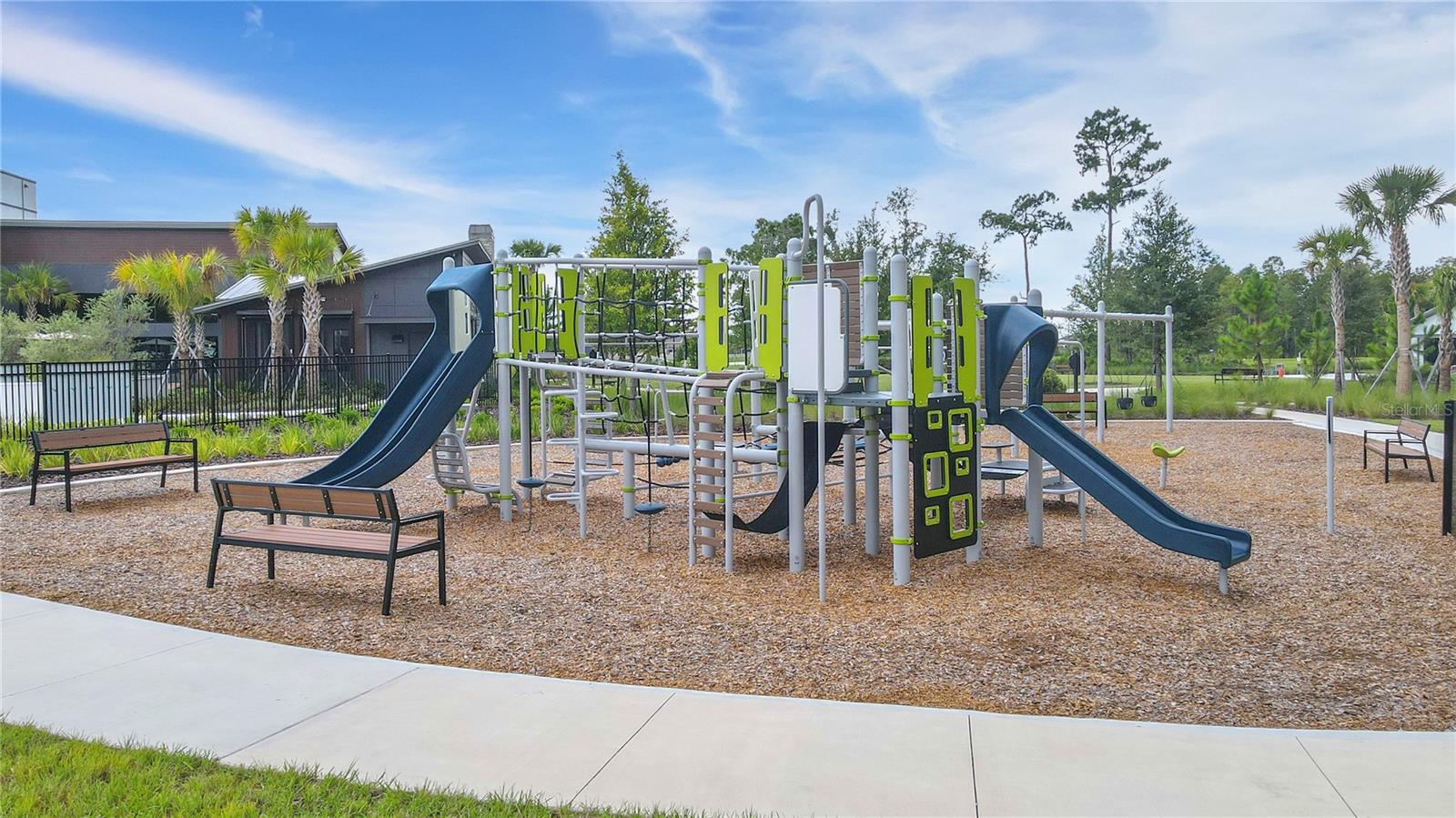 22547 STORYBOOK CABIN WAY — photo 33