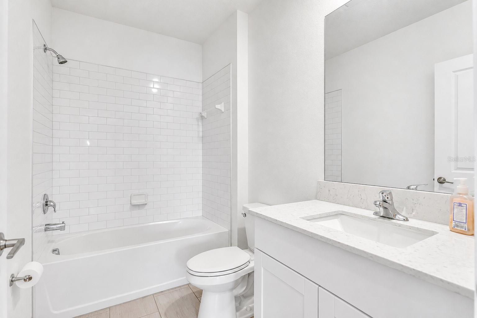 22547 STORYBOOK CABIN WAY — photo 10